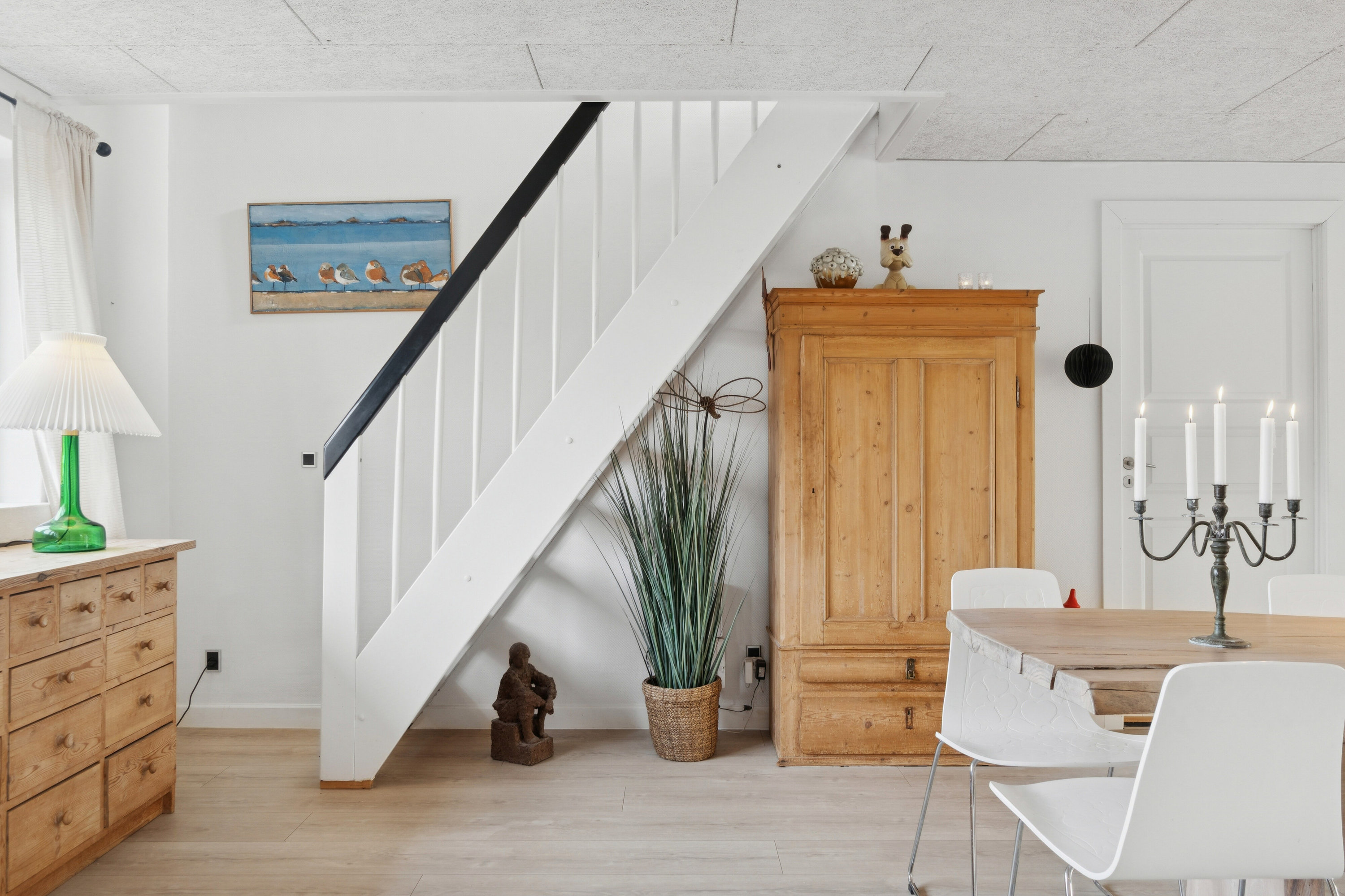 Fremhævet indendørs billede i fuldskærmstilstand. Billede af Thorningvej 33, 8620 Kjellerup