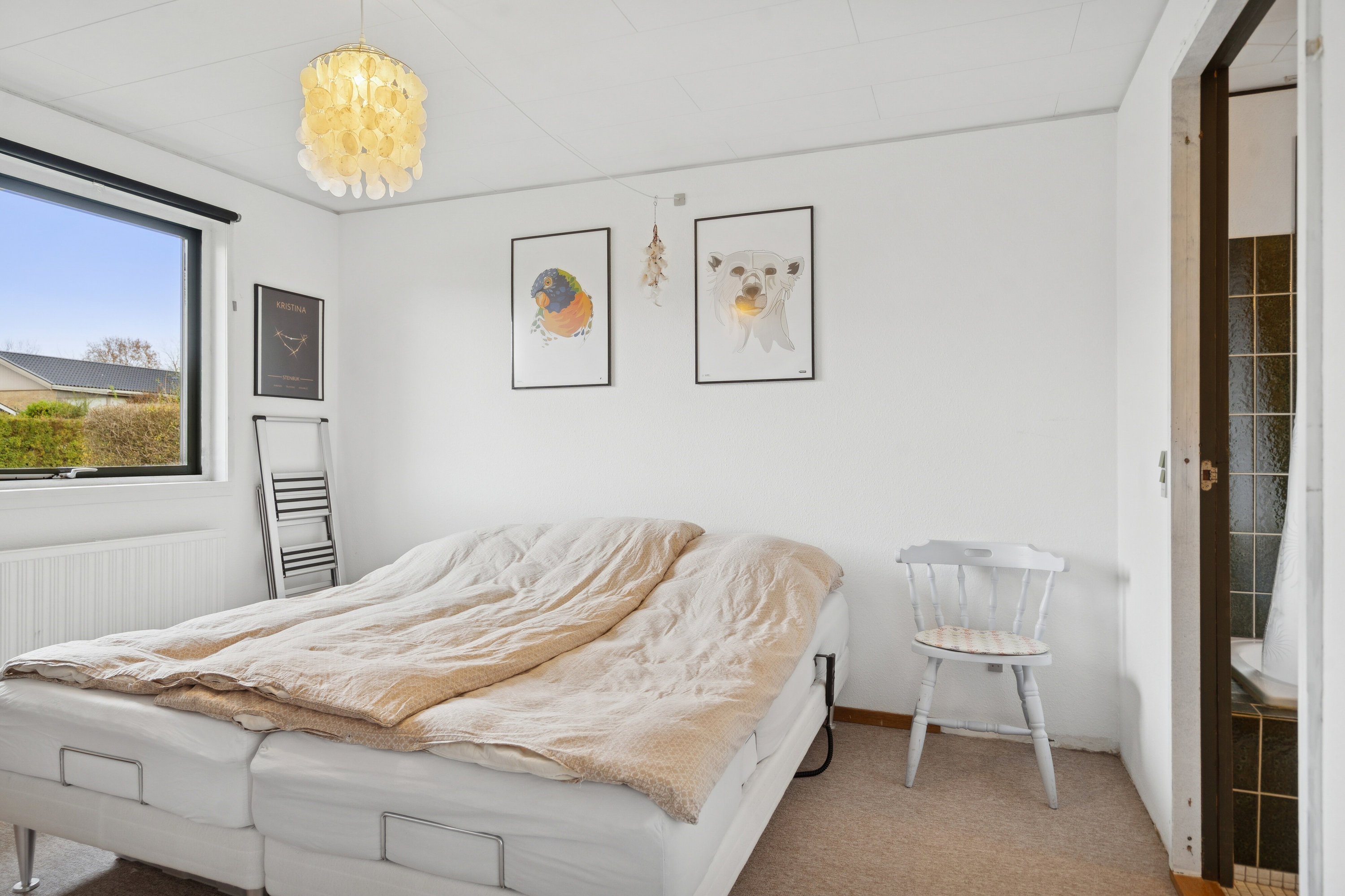 Fremhævet soveværelse billede i fuldskærmstilstand. Billede af Billeshavevej 8, Korup, 5210 Odense NV