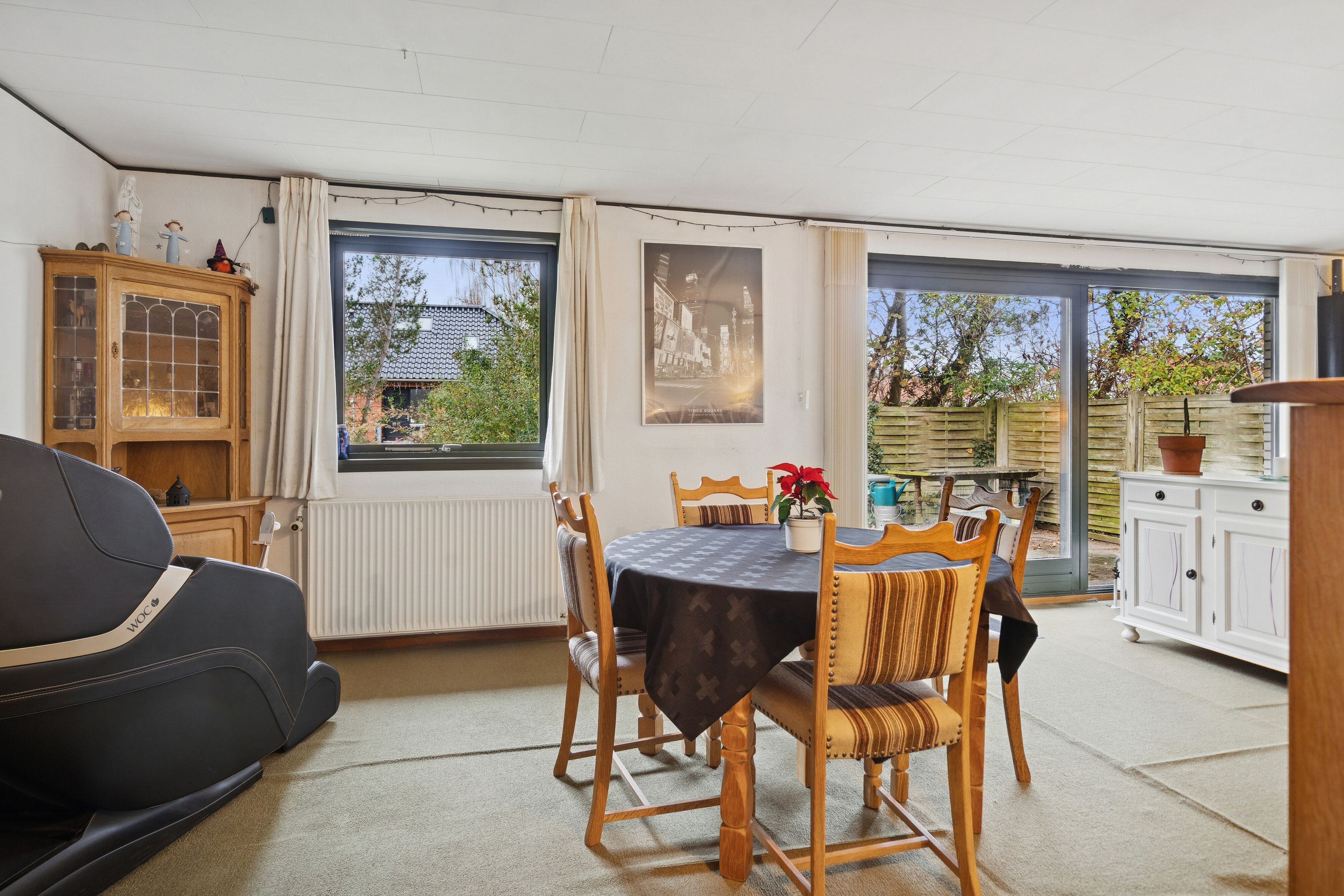 Fremhævet spisestue billede i fuldskærmstilstand. Billede af Billeshavevej 8, Korup, 5210 Odense NV