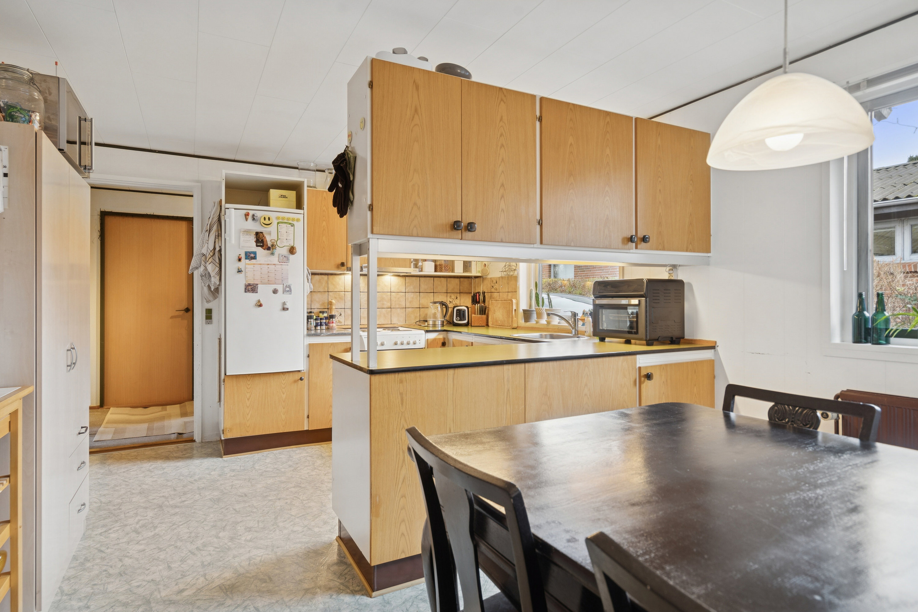 Fremhævet spisestue billede i fuldskærmstilstand. Billede af Billeshavevej 8, Korup, 5210 Odense NV