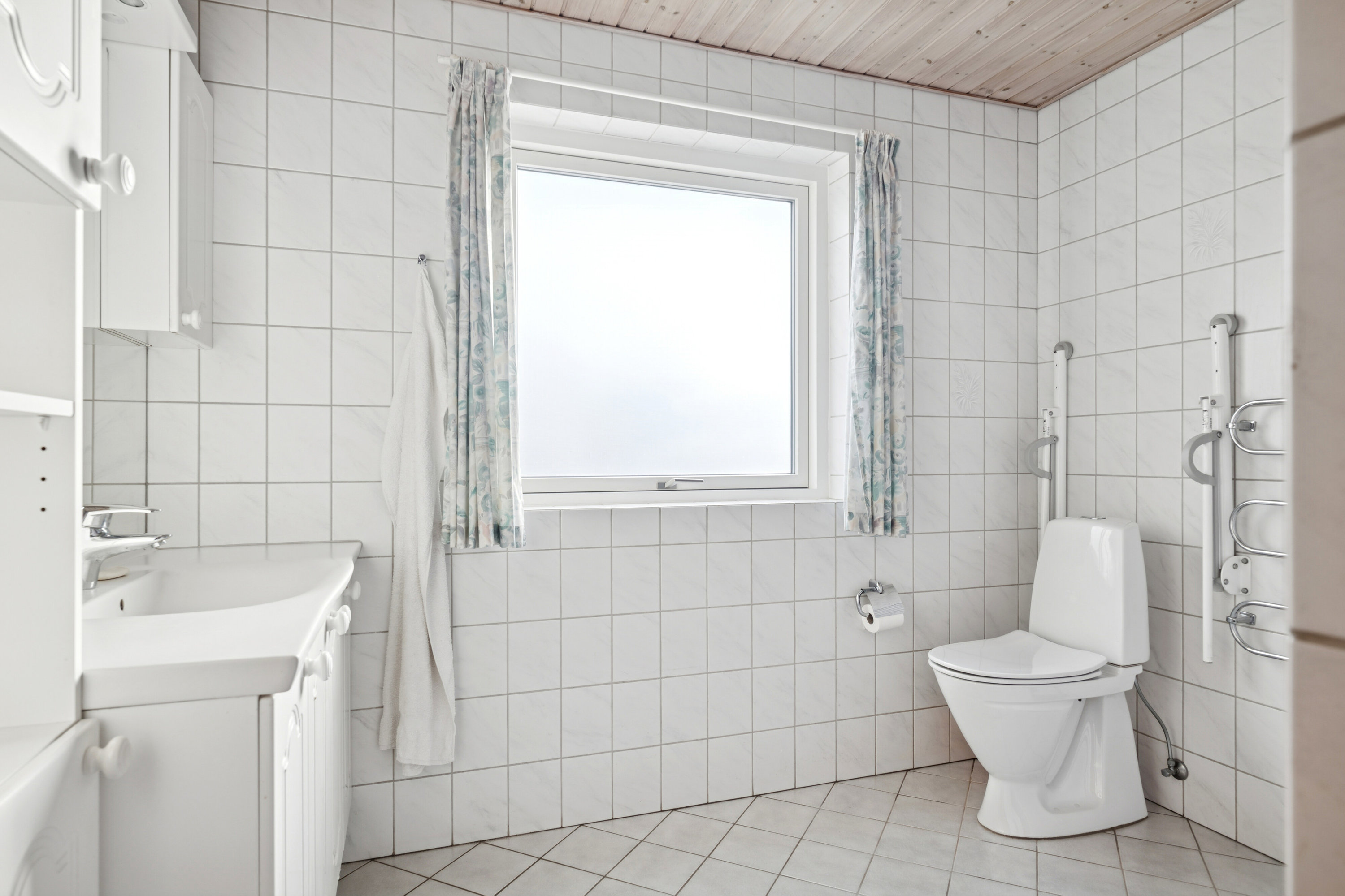 Fremhævet badeværelse billede i fuldskærmstilstand. Billede af Pilevej 11, 4760 Vordingborg