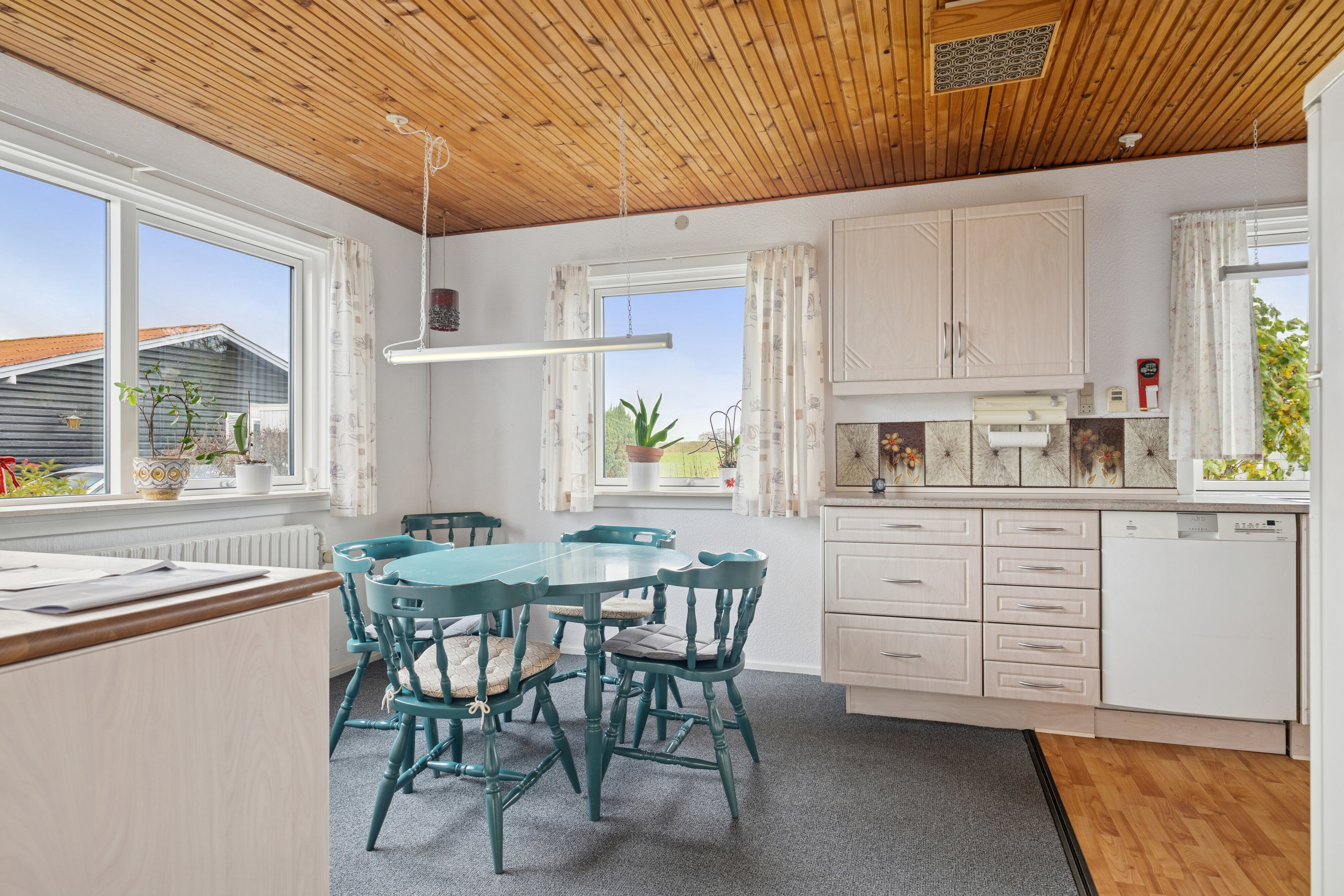 Fremhævet spisestue billede i fuldskærmstilstand. Billede af Pilevej 11, 4760 Vordingborg