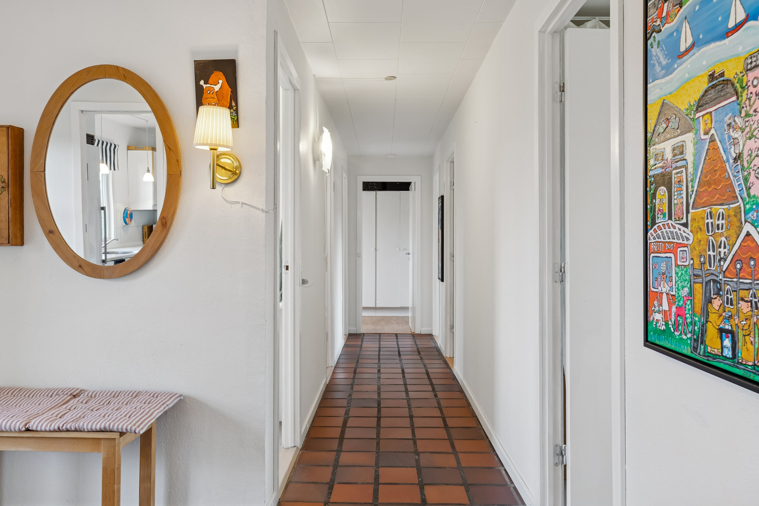 Fremhævet gang billede i fuldskærmstilstand. Billede af Piletoften 29, 2630 Taastrup