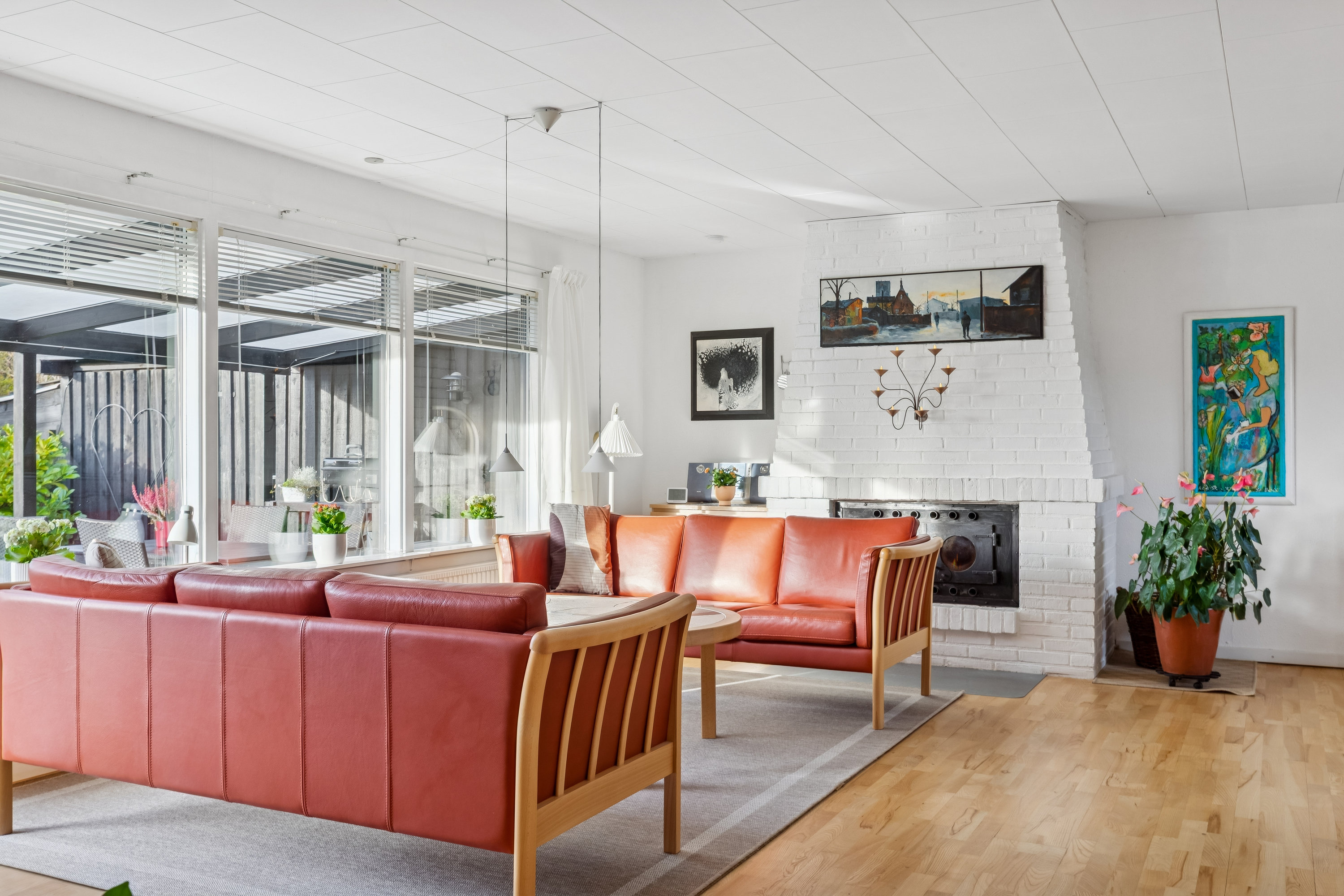 Fremhævet stue billede i fuldskærmstilstand. Billede af Piletoften 29, 2630 Taastrup