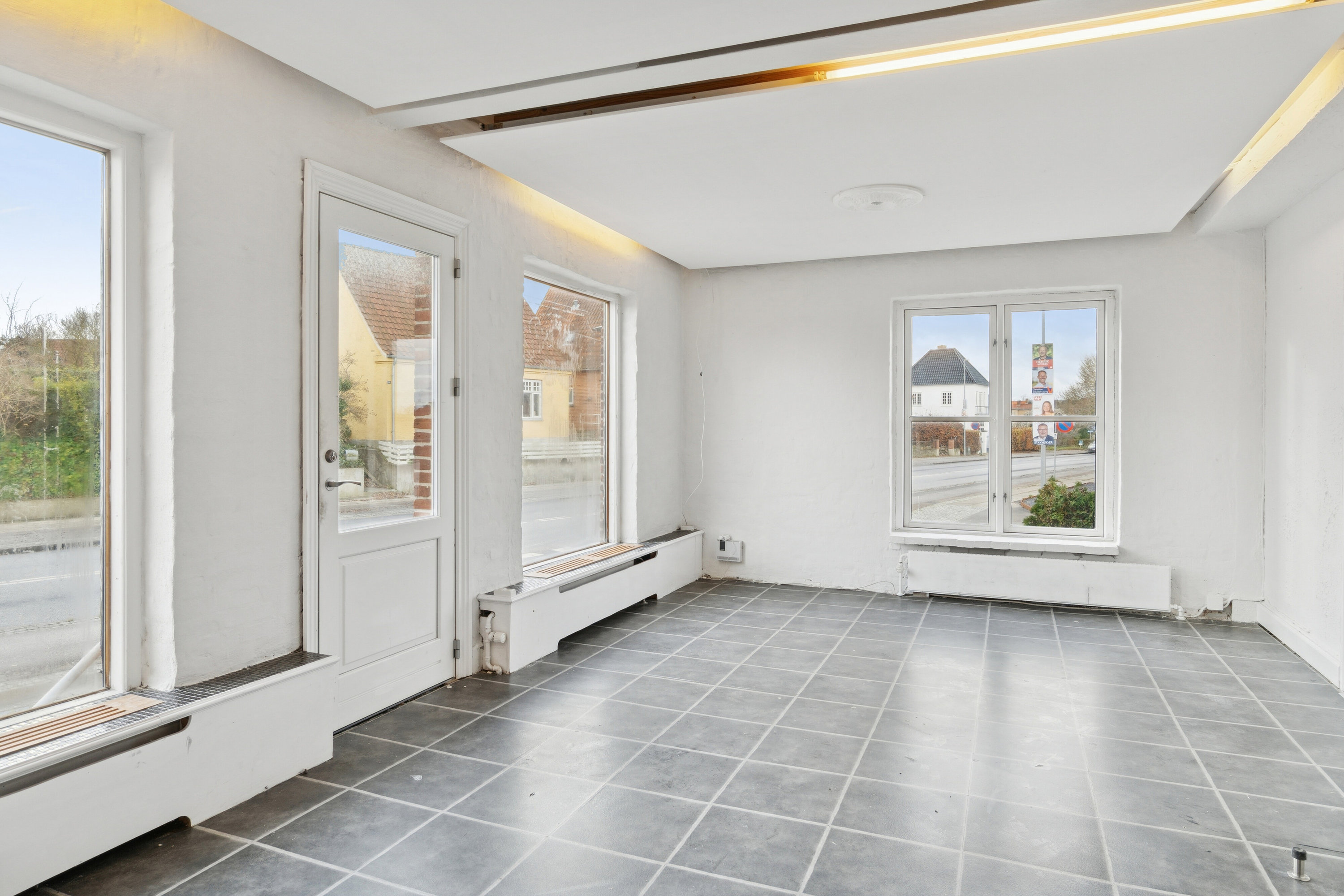 Fremhævet stue billede i fuldskærmstilstand. Billede af Munkholmvej 43, 4300 Holbæk