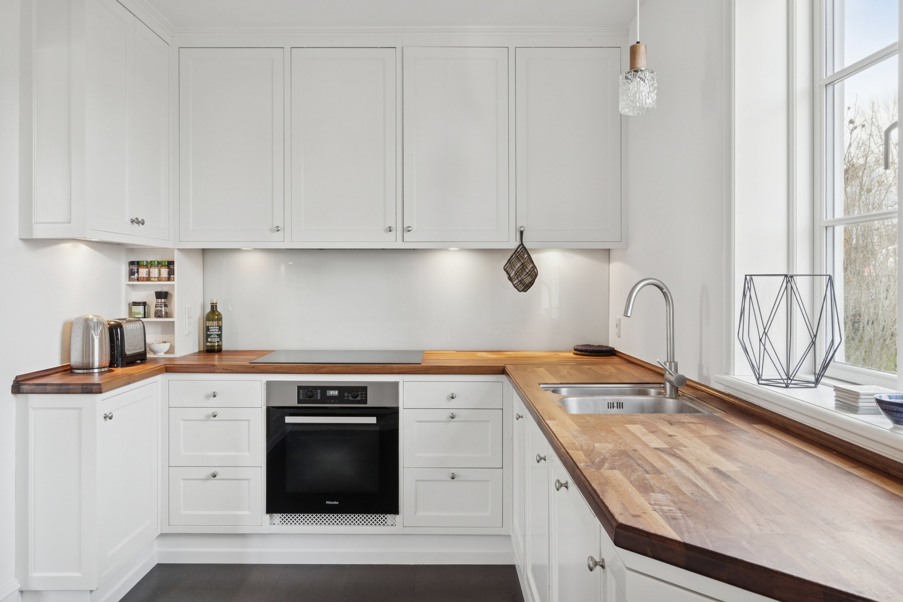 Fremhævet køkken billede i fuldskærmstilstand. Billede af Kalundborgvej 164, 4300 Holbæk