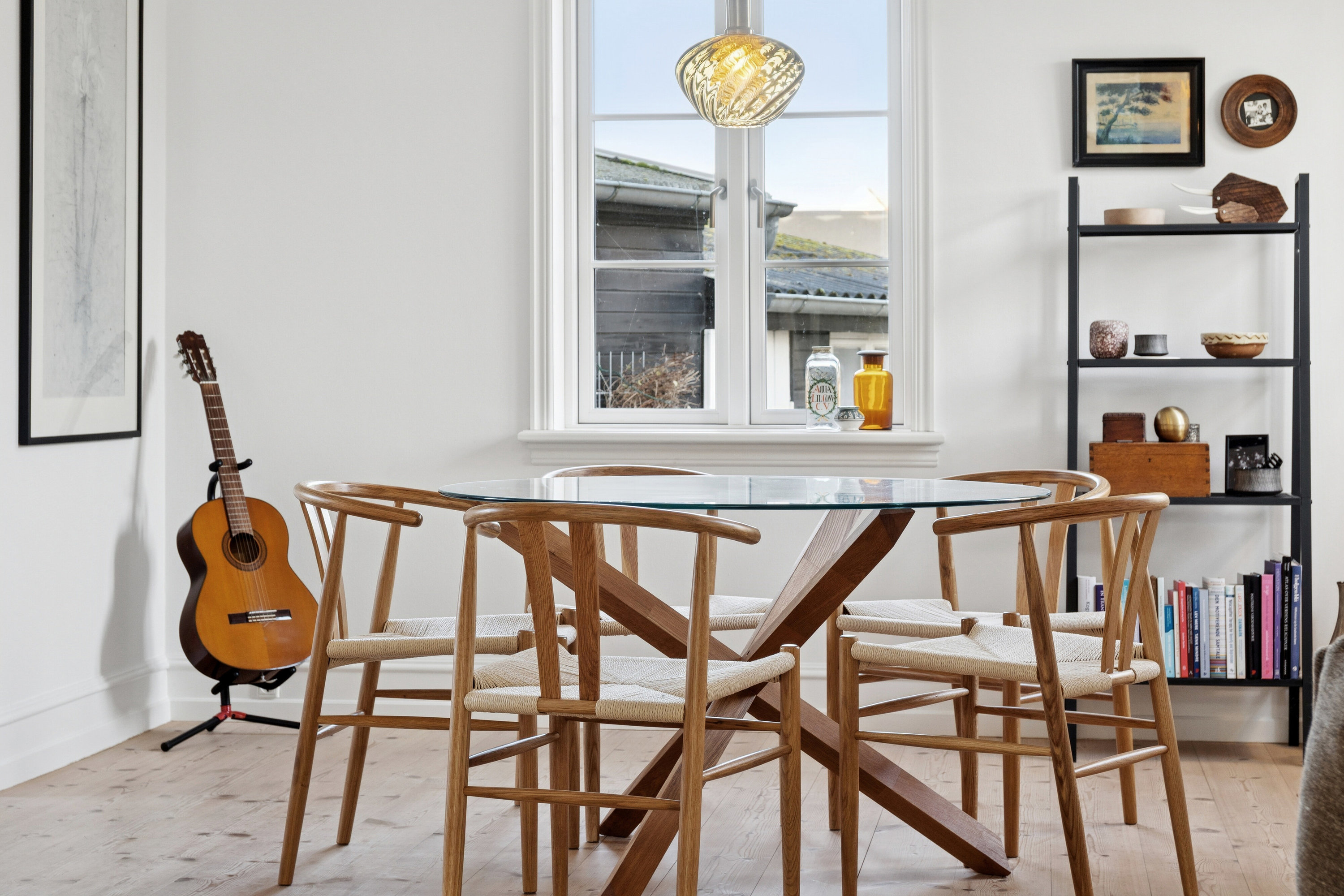 Fremhævet spisestue billede i fuldskærmstilstand. Billede af Kalundborgvej 164, 4300 Holbæk