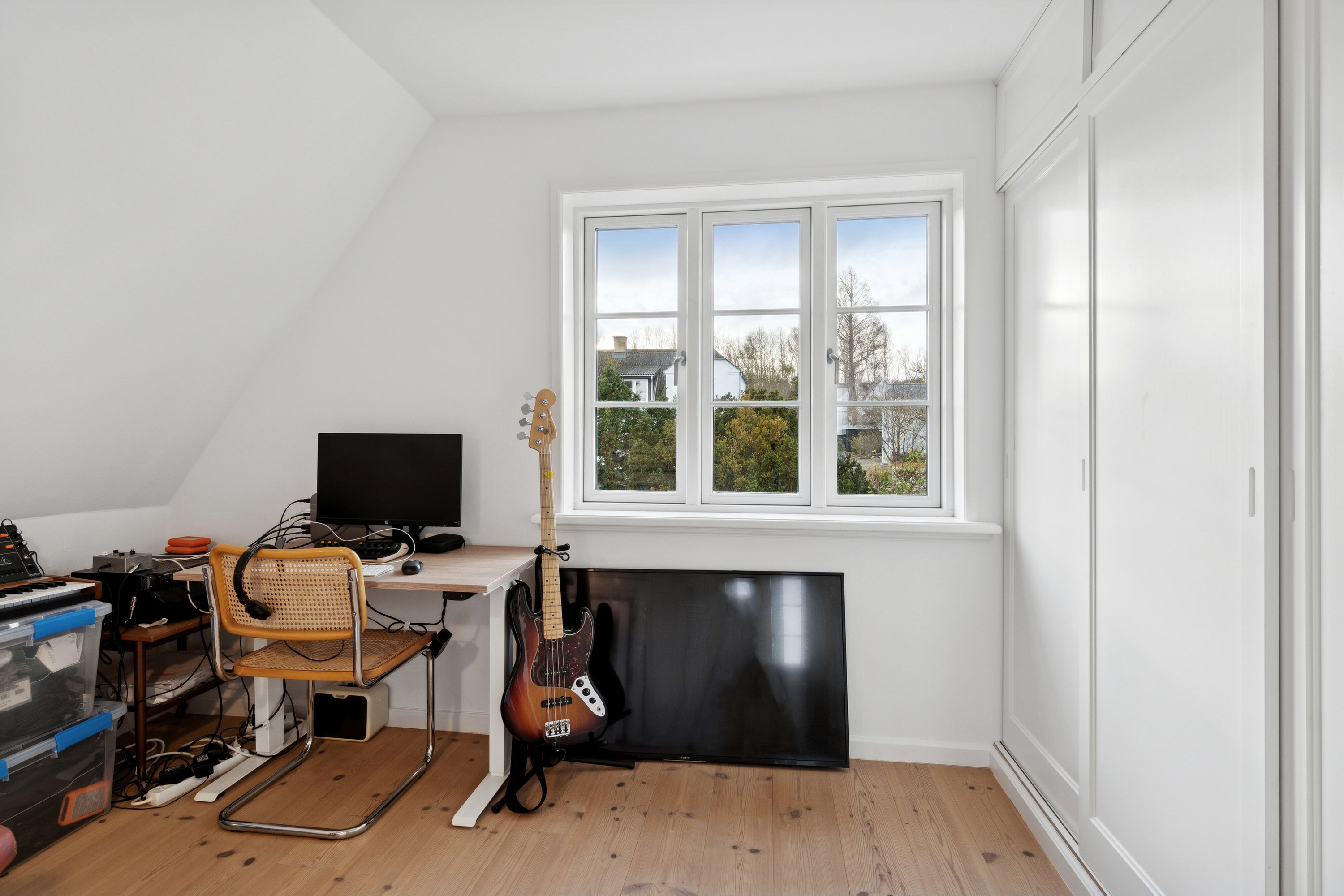 Fremhævet værelse billede i fuldskærmstilstand. Billede af Kalundborgvej 164, 4300 Holbæk