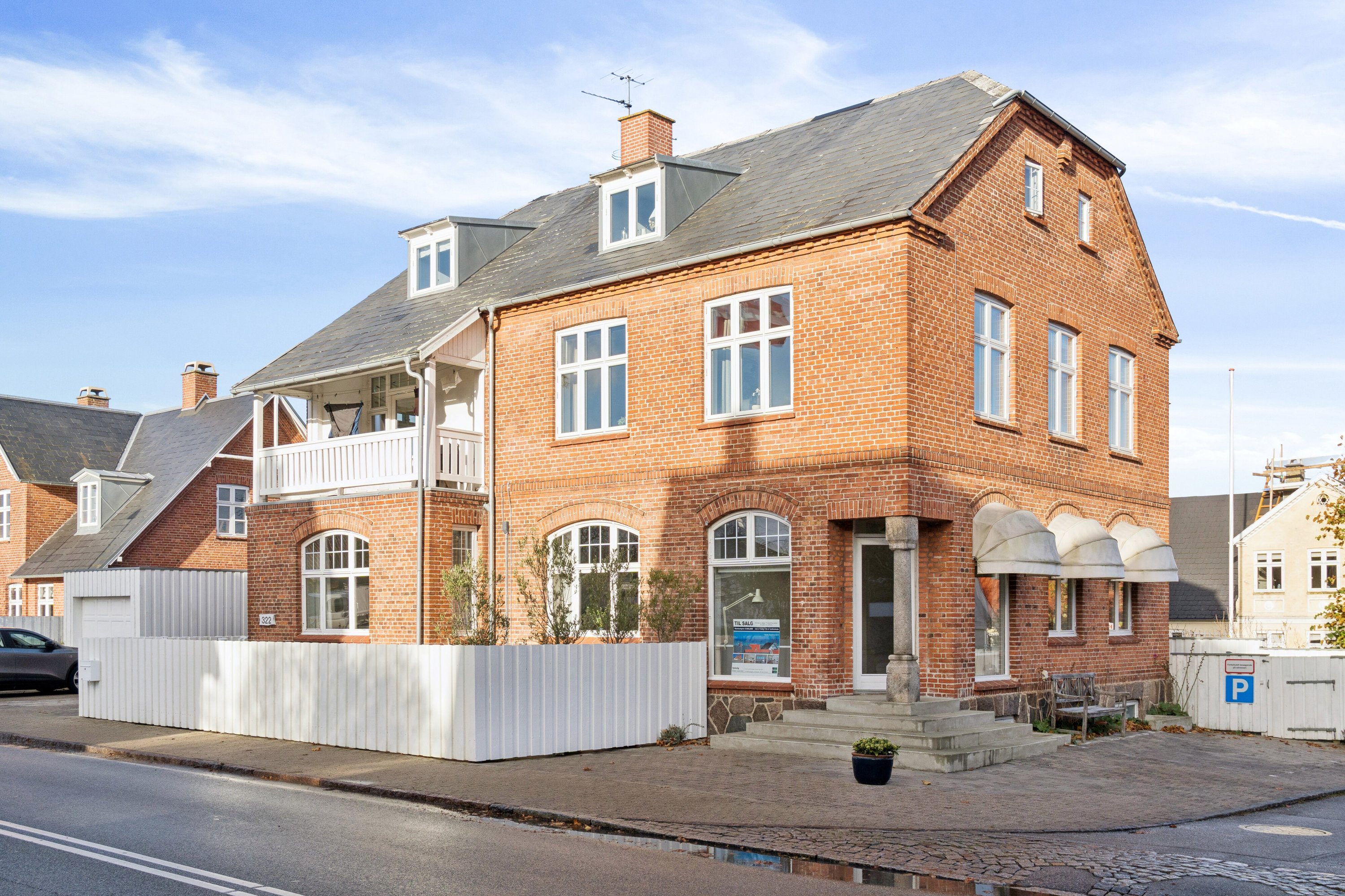Fremhævet ejendommen  billede i fuldskærmstilstand. Billede af Nordre Strandvej 322A, 3100 Hornbæk