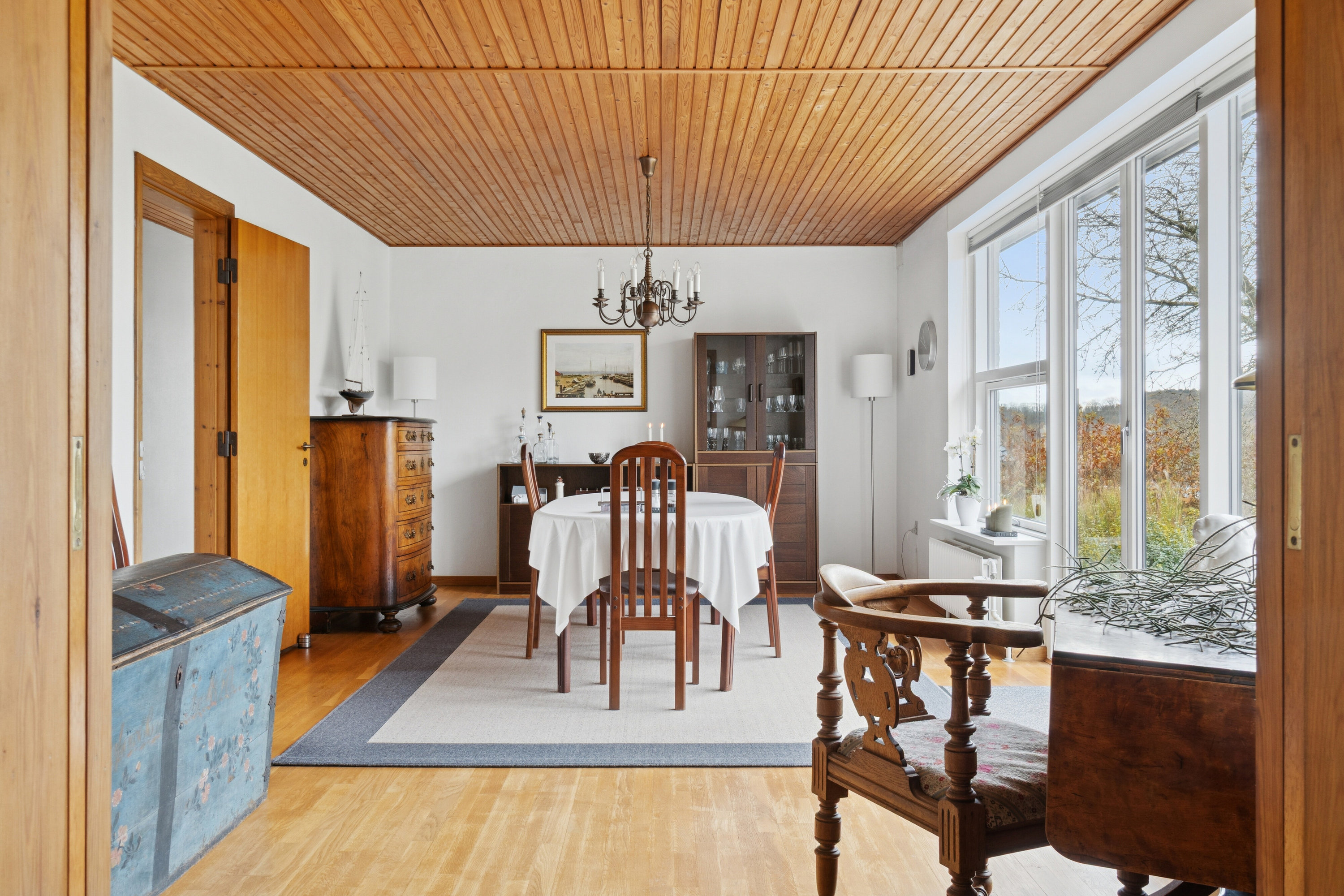 Fremhævet spisestue billede i fuldskærmstilstand. Billede af Præsteengen 27, Rønnebæk, 4700 Næstved