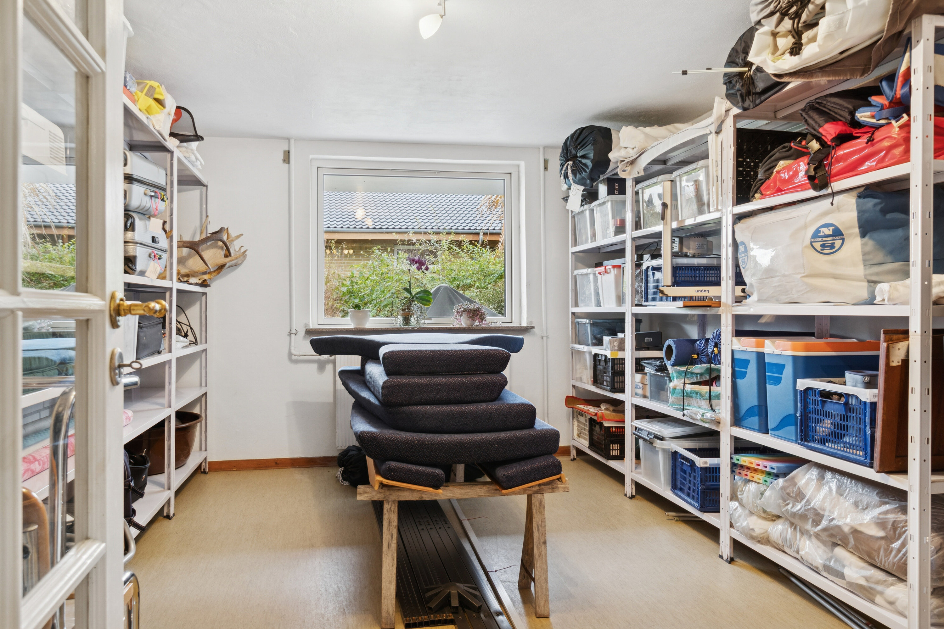 Fremhævet kælder billede i fuldskærmstilstand. Billede af Præsteengen 27, Rønnebæk, 4700 Næstved