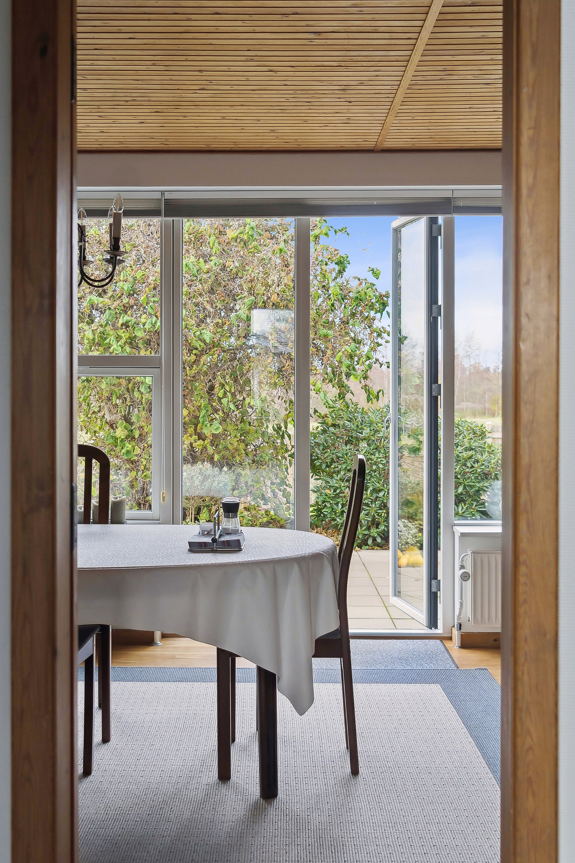 Fremhævet spisestue billede i fuldskærmstilstand. Billede af Præsteengen 27, Rønnebæk, 4700 Næstved