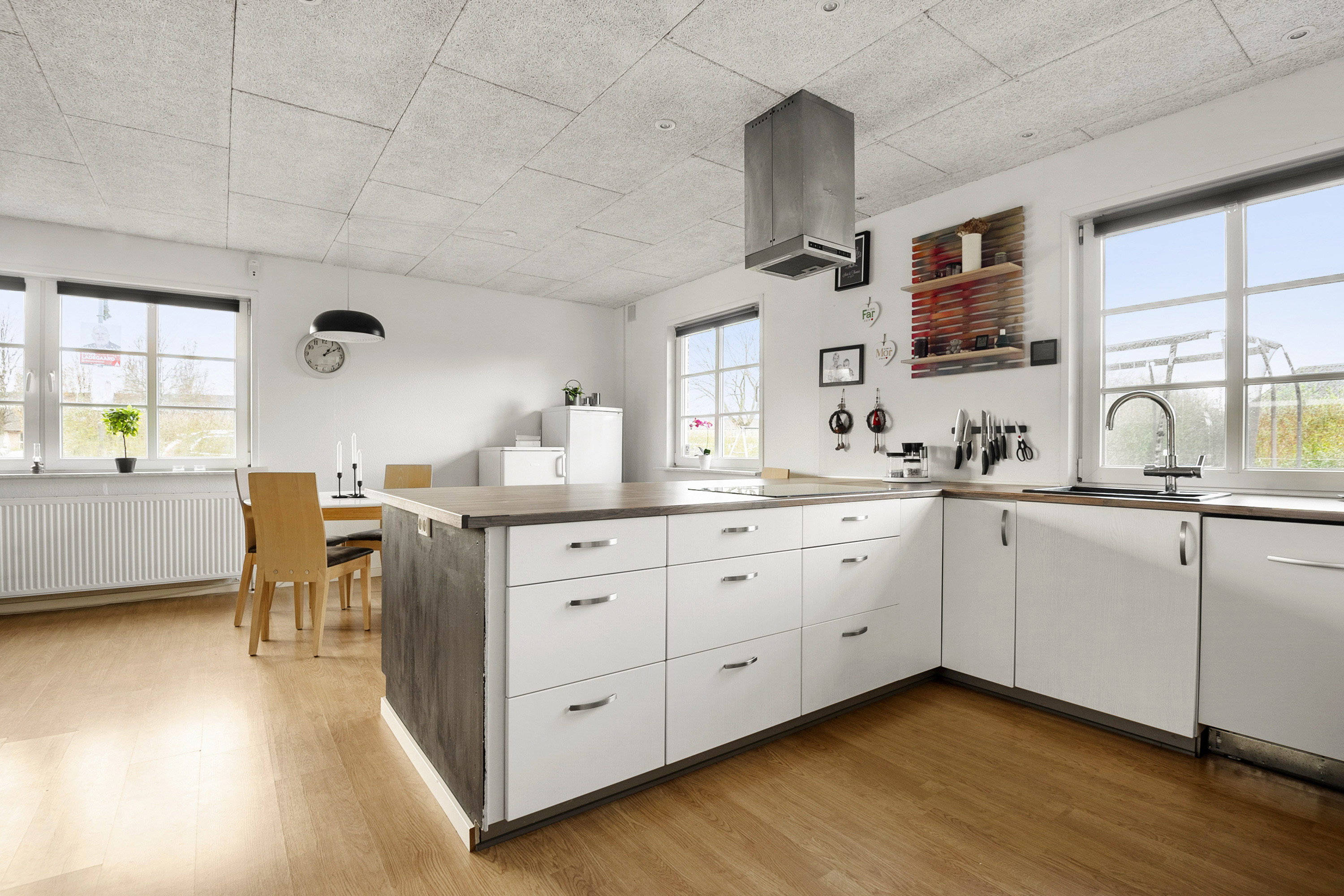 Miniaturebillede 2: køkken. Billede af Byparken 2, Næsbjerg, 6800 Varde