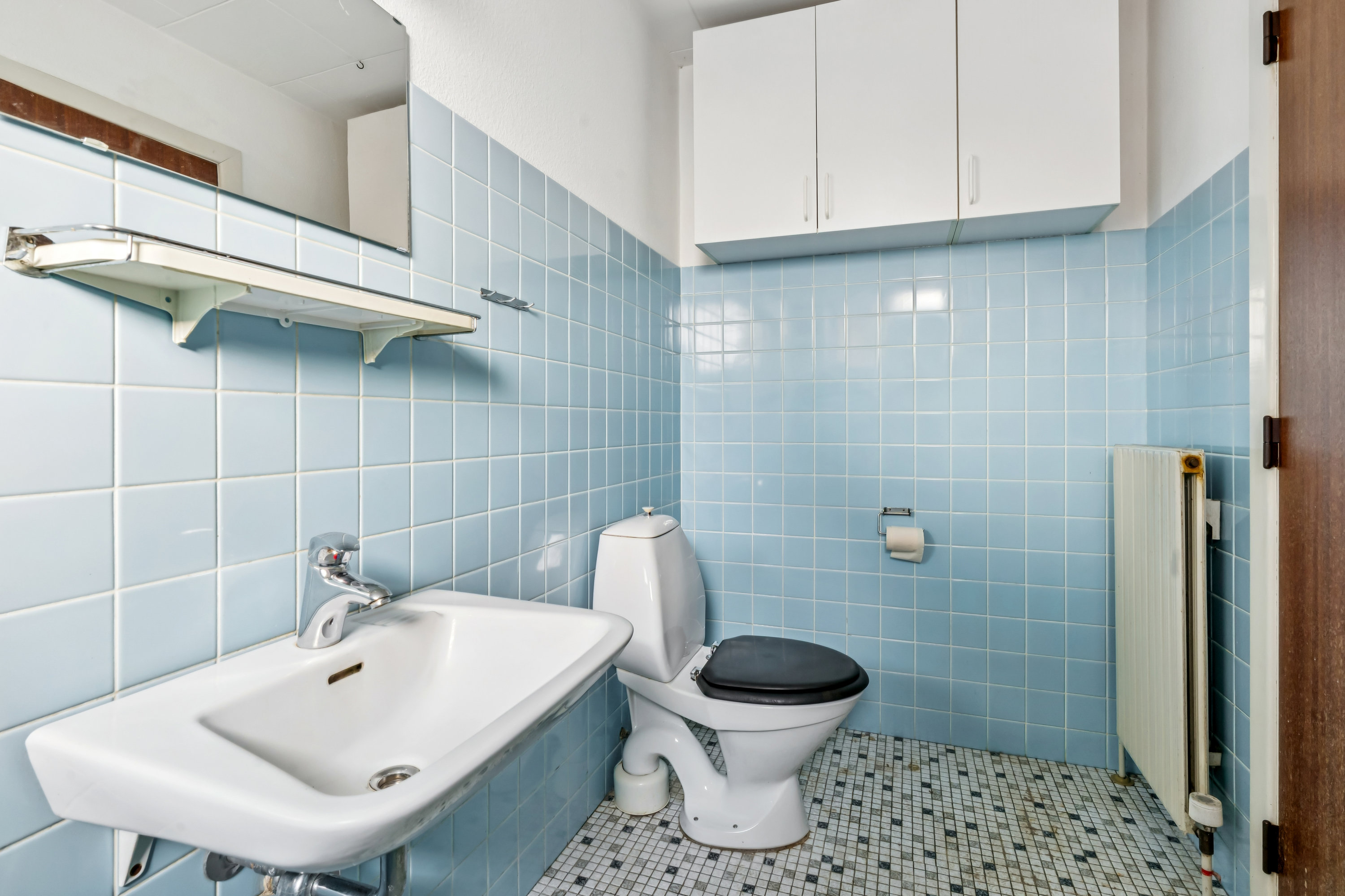 Fremhævet badeværelse billede i fuldskærmstilstand. Billede af Bavnebakken 37, 9530 Støvring