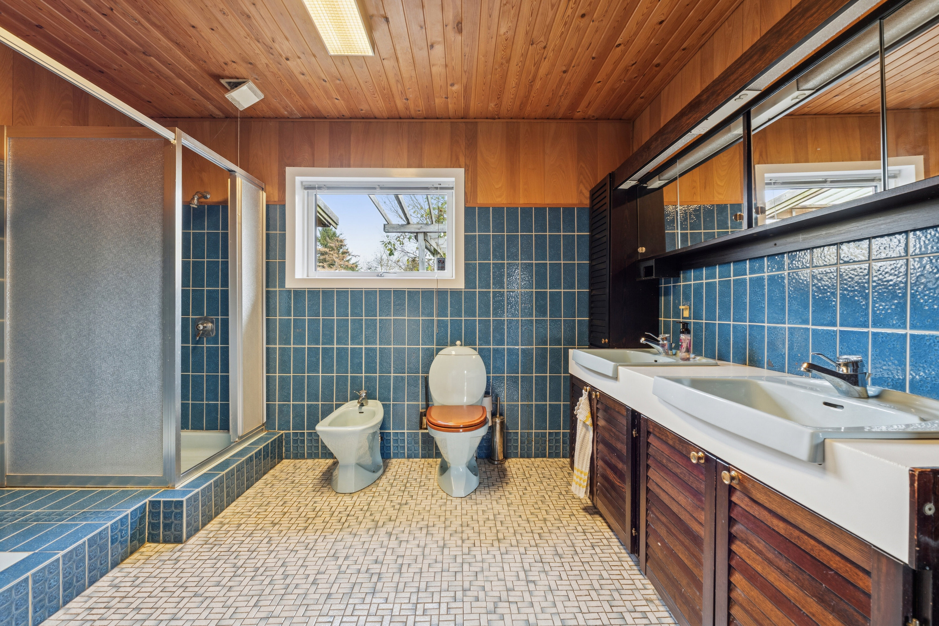 Fremhævet badeværelse billede i fuldskærmstilstand. Billede af Hækkehusvej 16, Bellinge, 5250 Odense SV