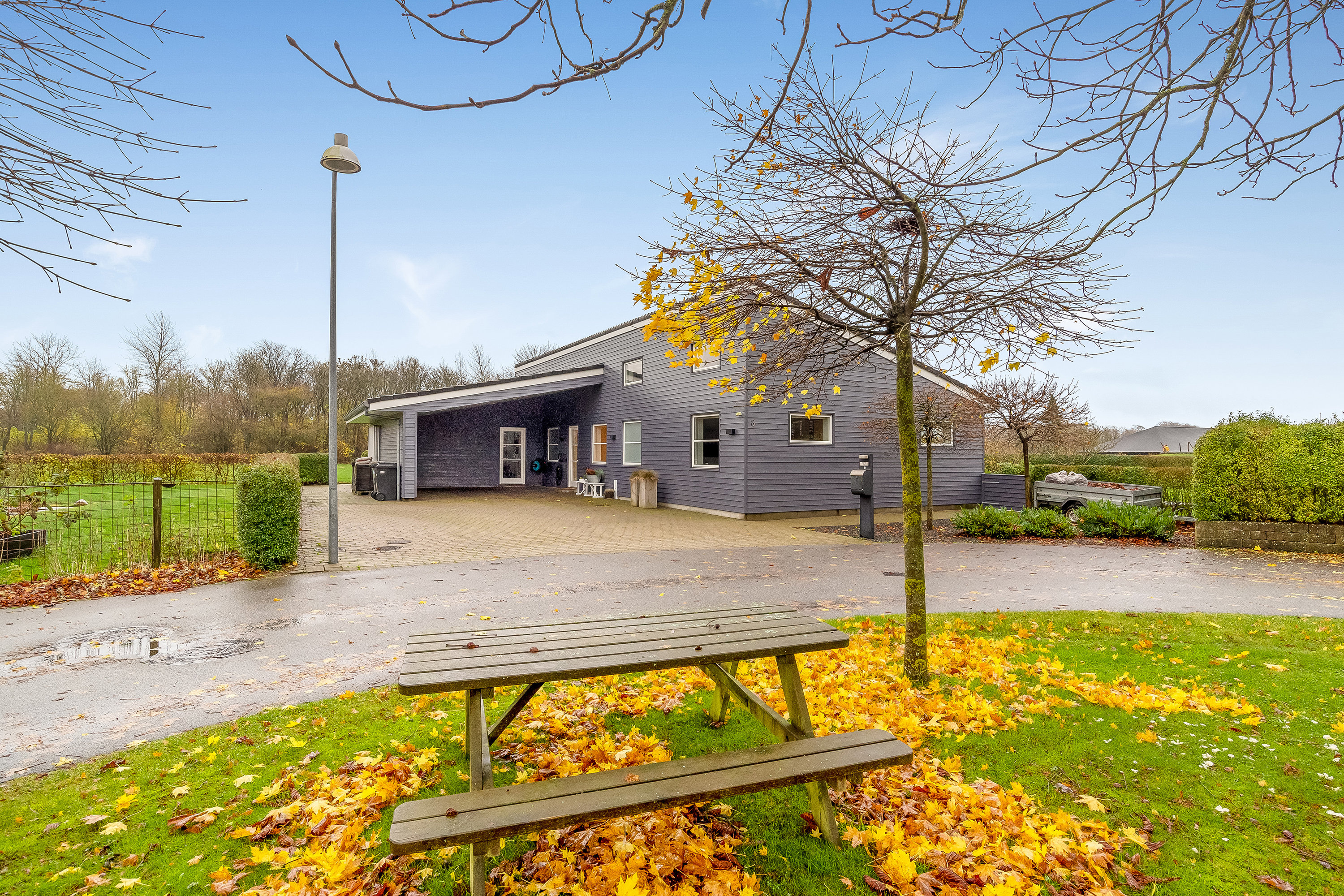 Fremhævet ejendommen billede i fuldskærmstilstand. Billede af Dammen 8, 7500 Holstebro