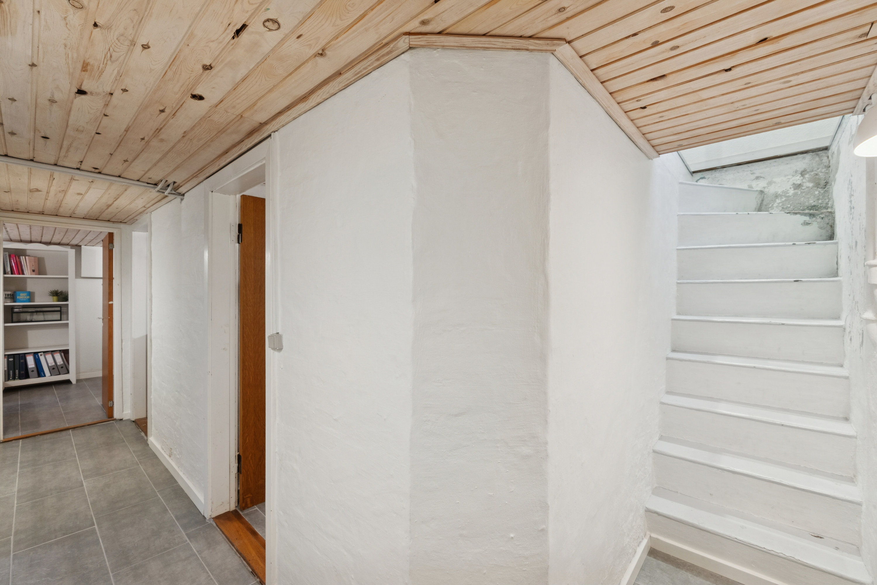 Fremhævet gang billede i fuldskærmstilstand. Billede af Parkvej 28, 9881 Bindslev