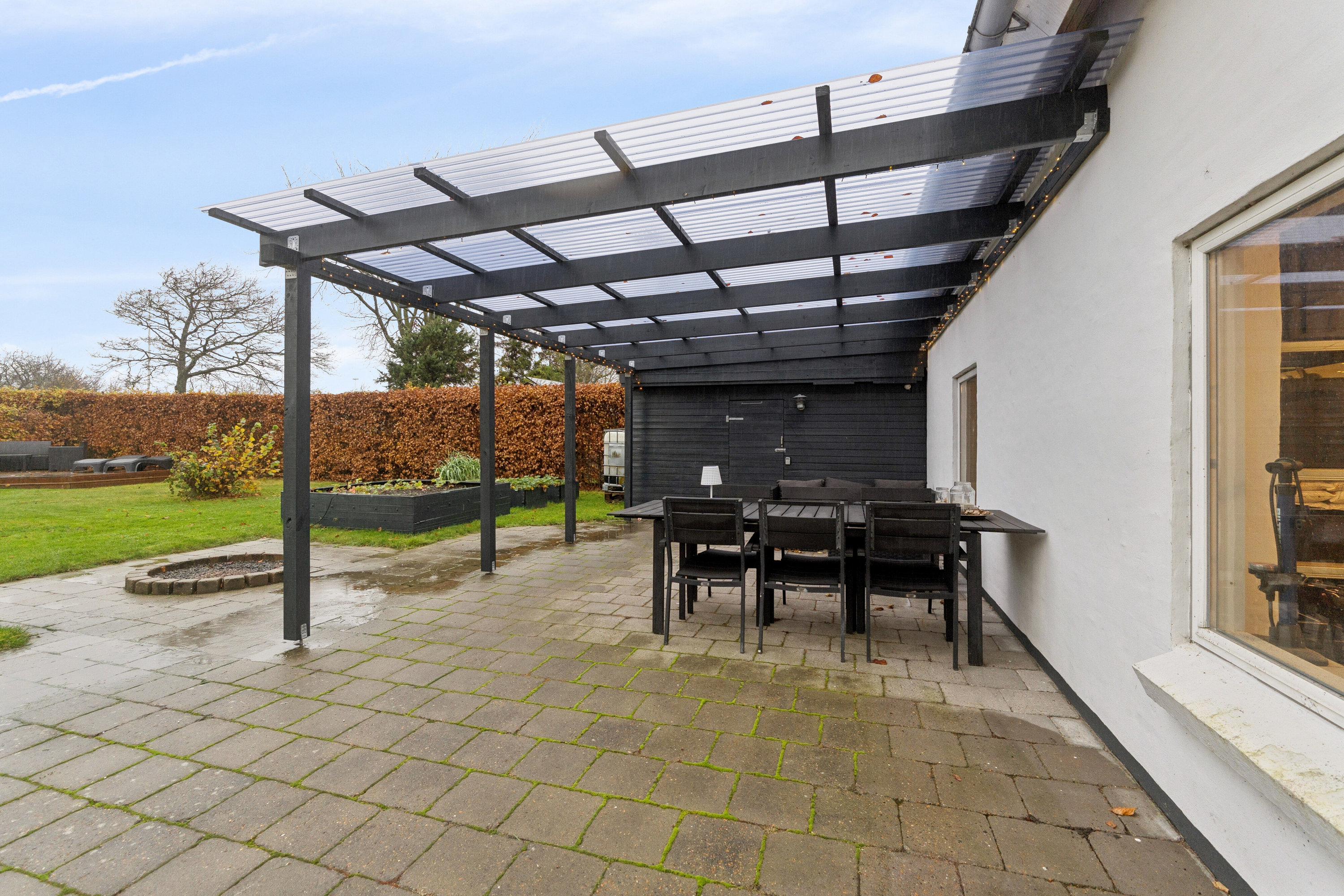 Fremhævet overdækket terrasse billede i fuldskærmstilstand. Billede af Parkvej 28, 9881 Bindslev