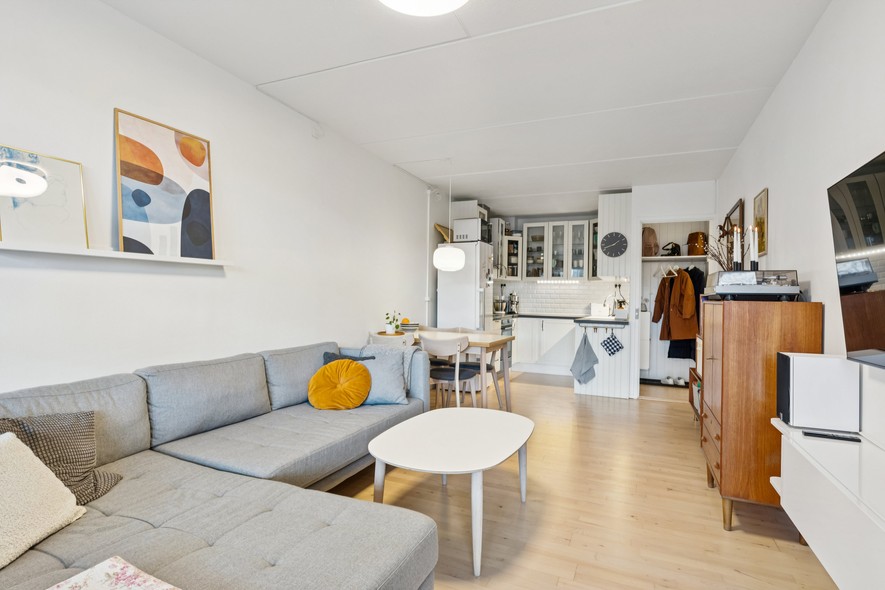 Fremhævet stue billede i fuldskærmstilstand. Billede af Leen C 4, st.. 3., Høje Taastrup, 2630 Taastrup