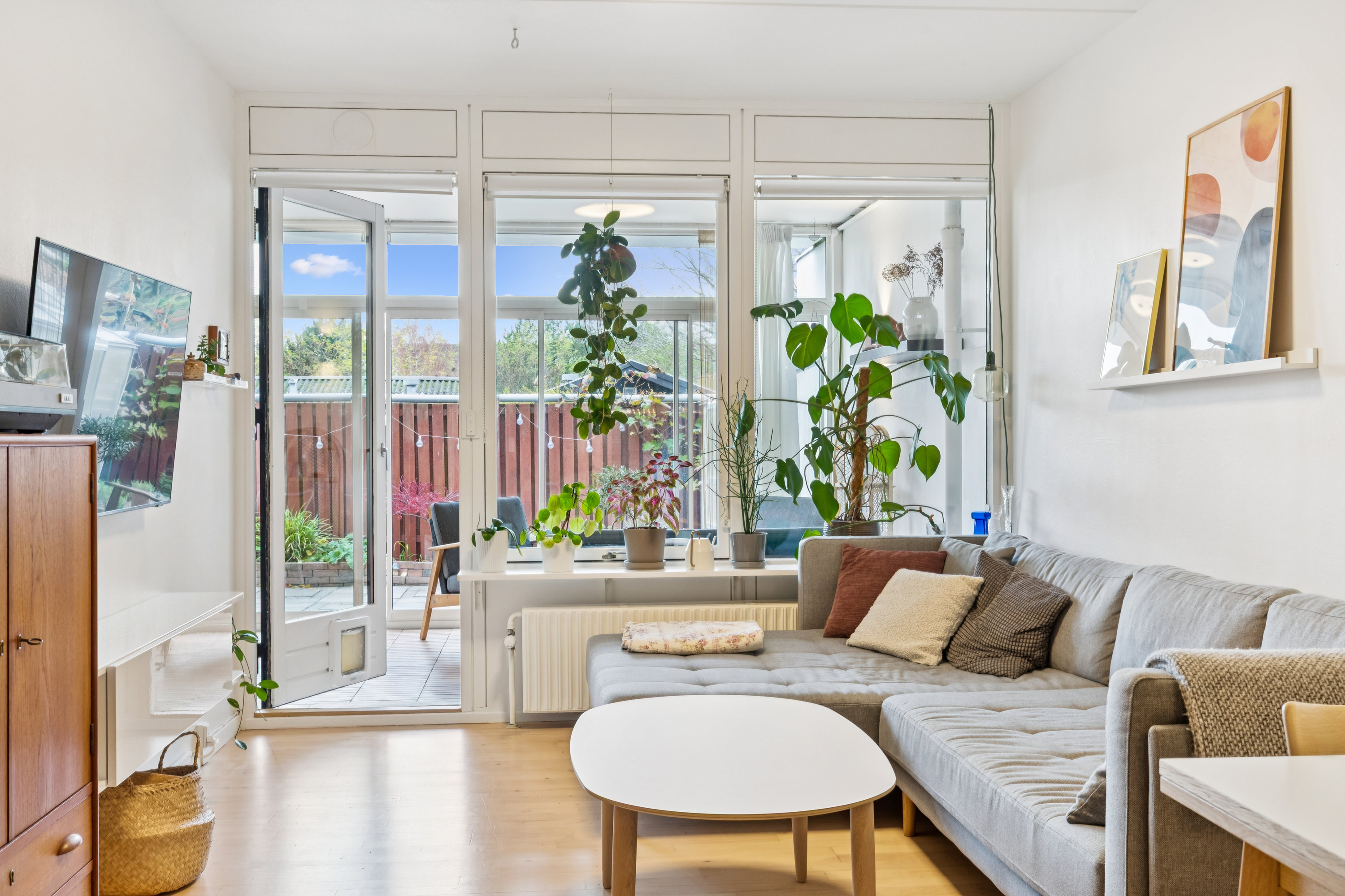 Fremhævet stue billede i fuldskærmstilstand. Billede af Leen C 4, st.. 3., Høje Taastrup, 2630 Taastrup