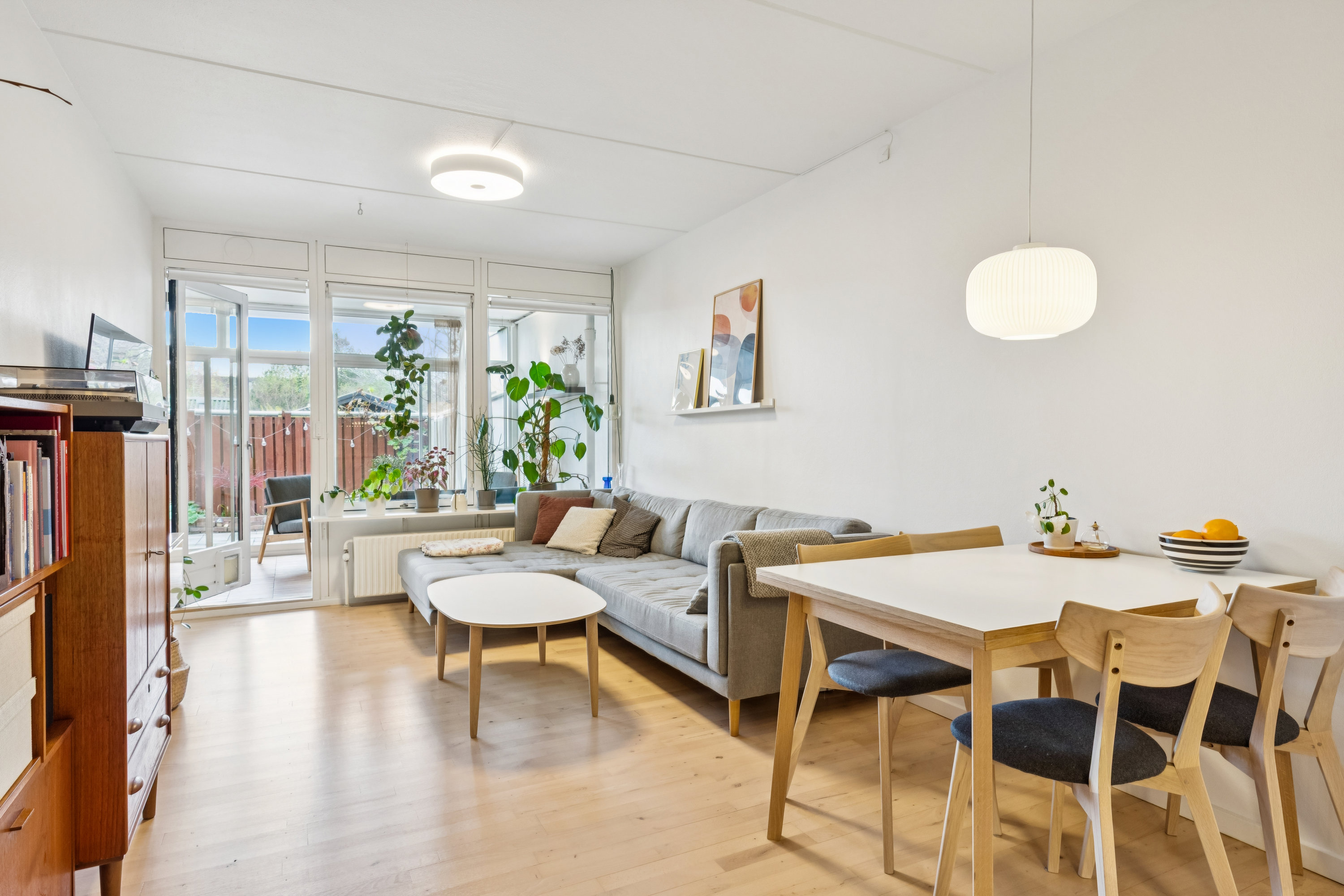 Fremhævet spisestue billede i fuldskærmstilstand. Billede af Leen C 4, st.. 3., Høje Taastrup, 2630 Taastrup