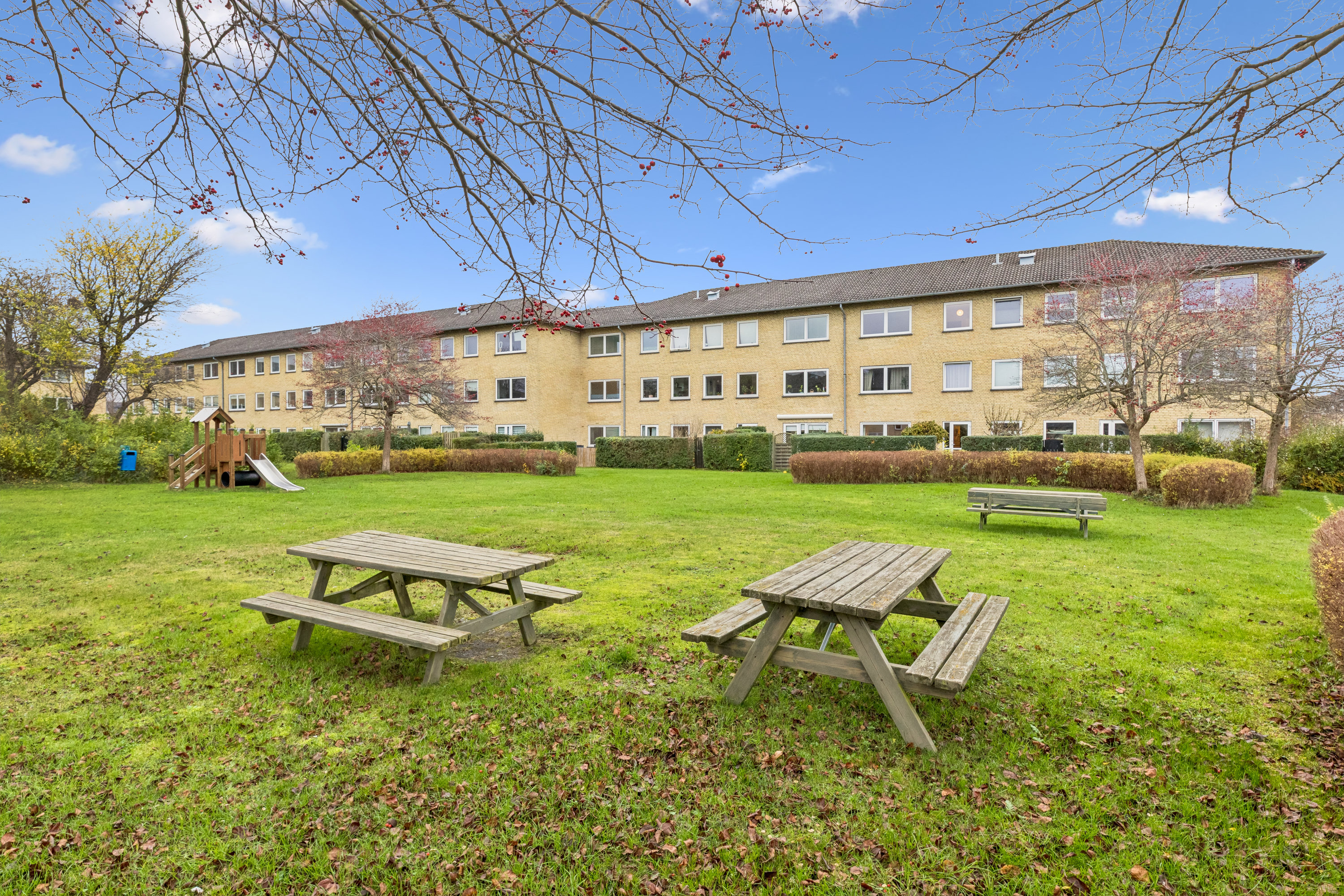 Ejerlejlighed: Gårdmiljø på Rønnevangshusene 51, 2. th., 2630 Taastrup