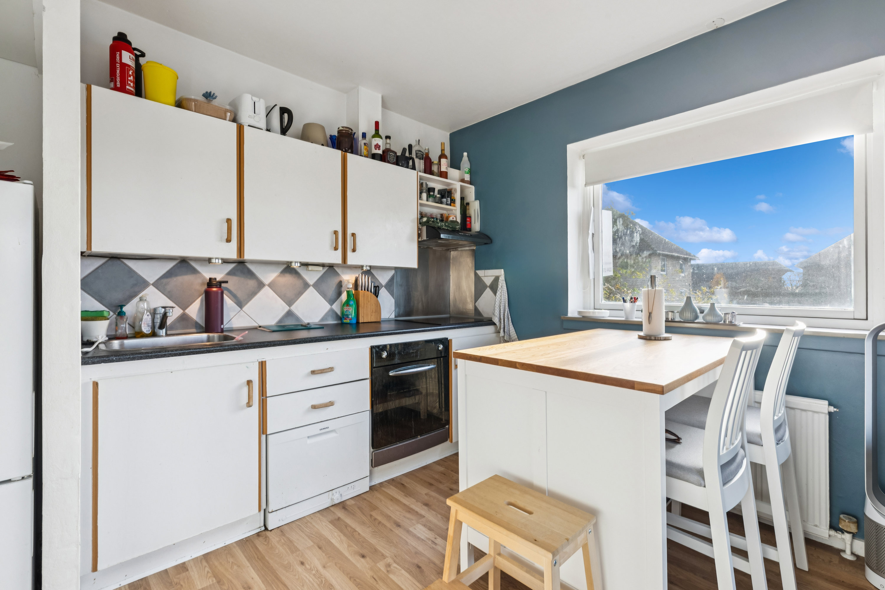 Fremhævet køkken billede i fuldskærmstilstand. Billede af Vesterkøb 40, 1. 1., 2640 Hedehusene