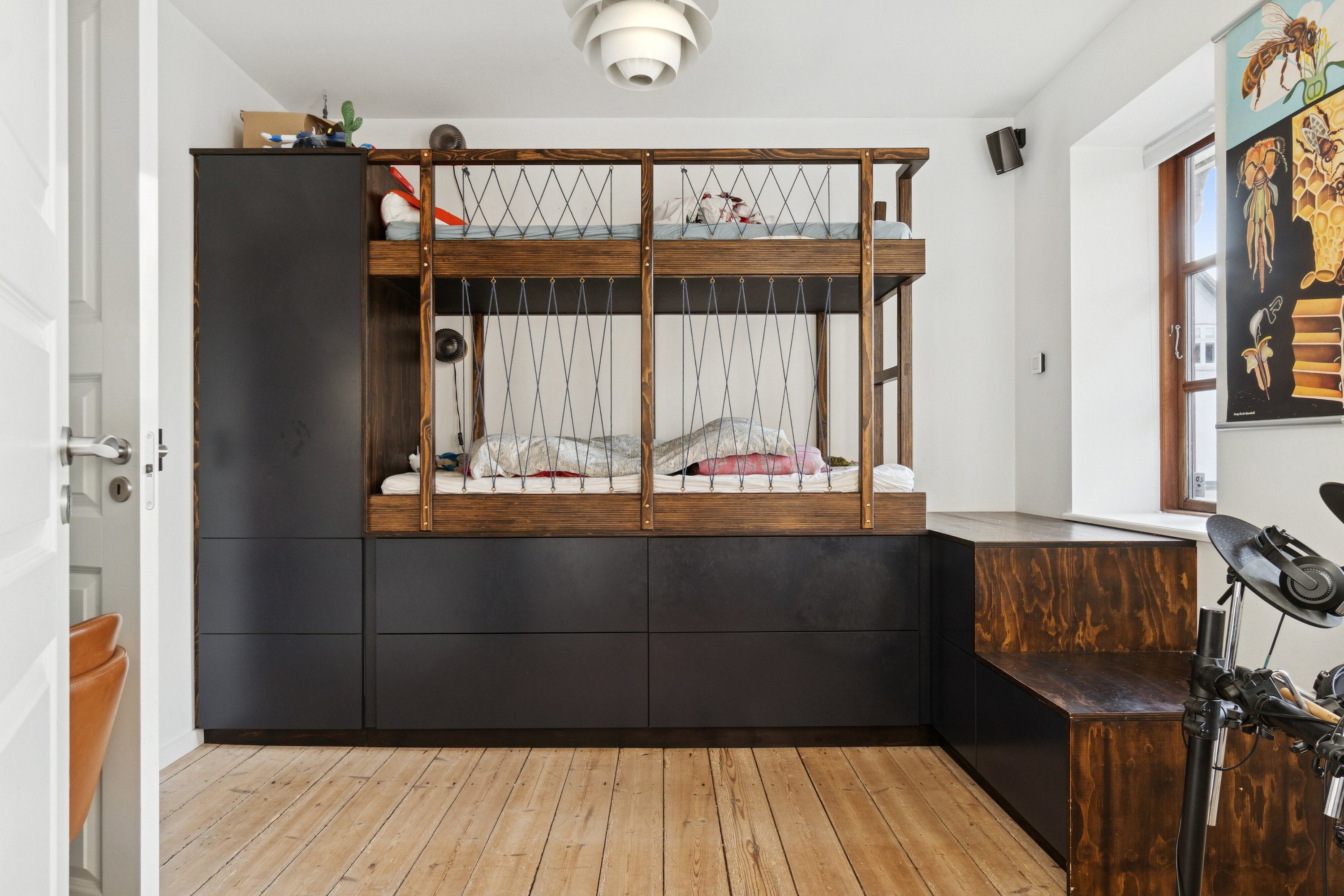 Fremhævet børneværelse billede i fuldskærmstilstand. Billede af Hellig Andersvej 12, 4200 Slagelse