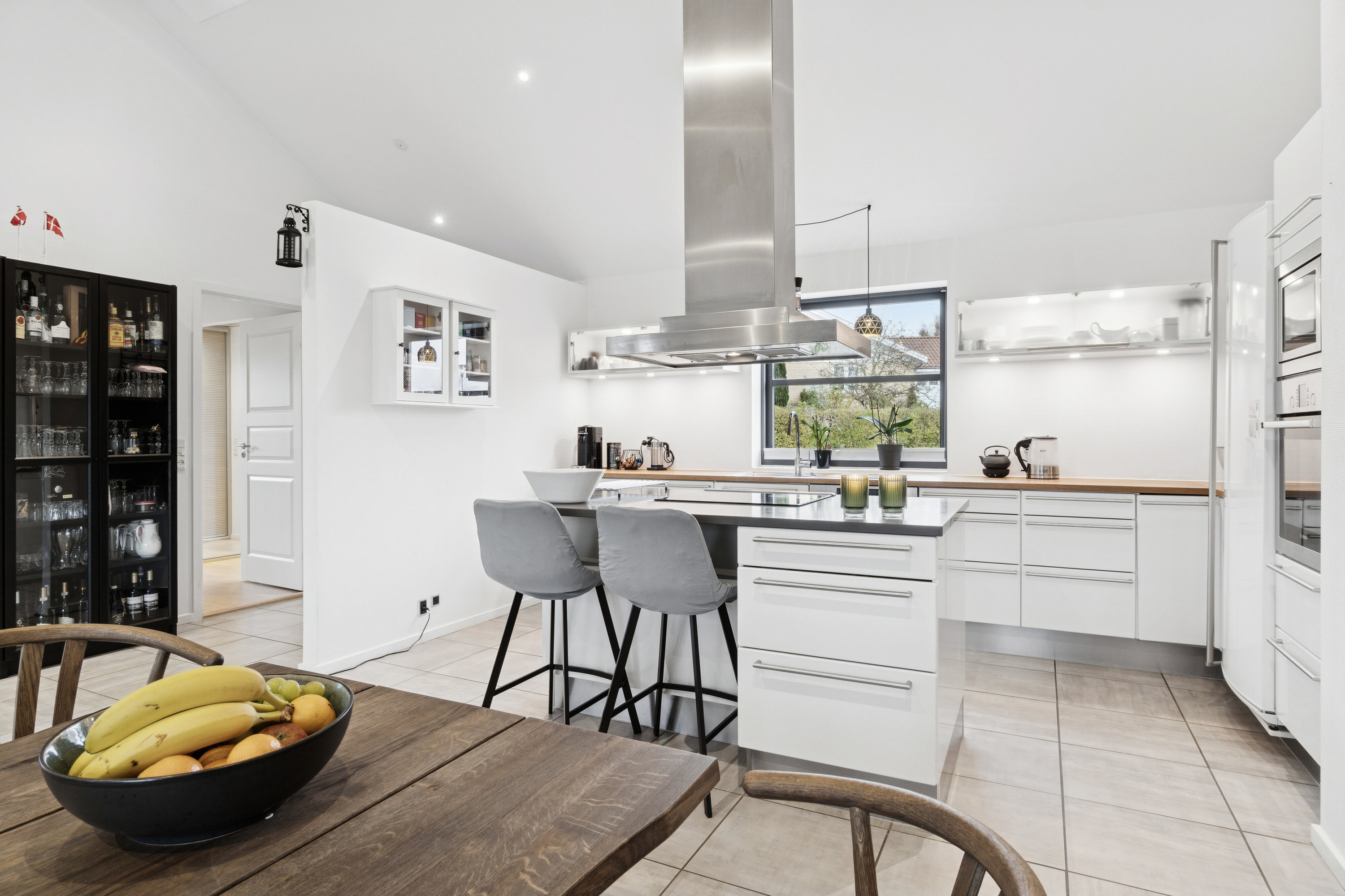 Fremhævet køkken billede i fuldskærmstilstand. Billede af Lindegårdshegnet 1, 4500 Nykøbing Sj