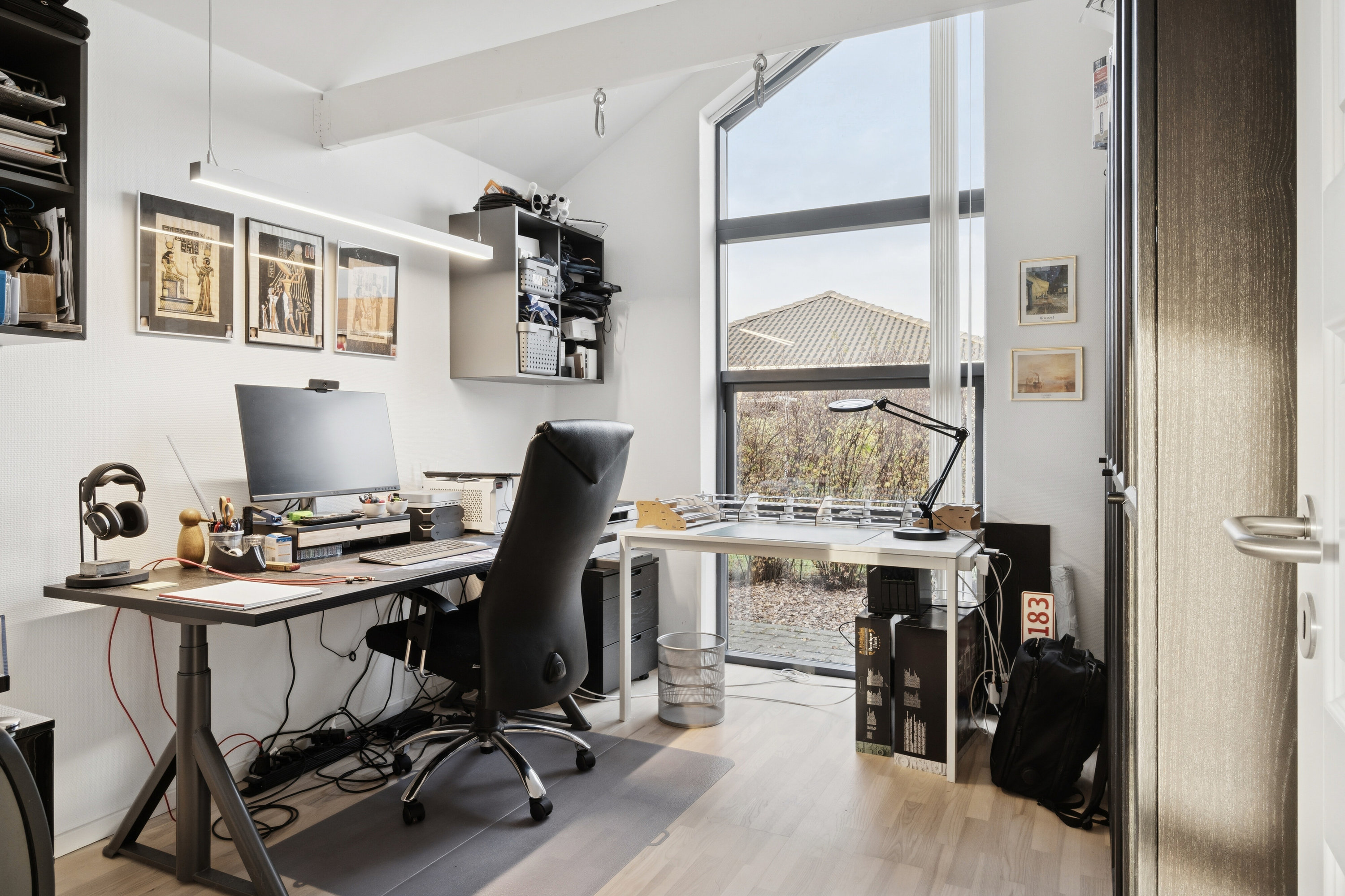 Fremhævet arbejdsværelse billede i fuldskærmstilstand. Billede af Lindegårdshegnet 1, 4500 Nykøbing Sj