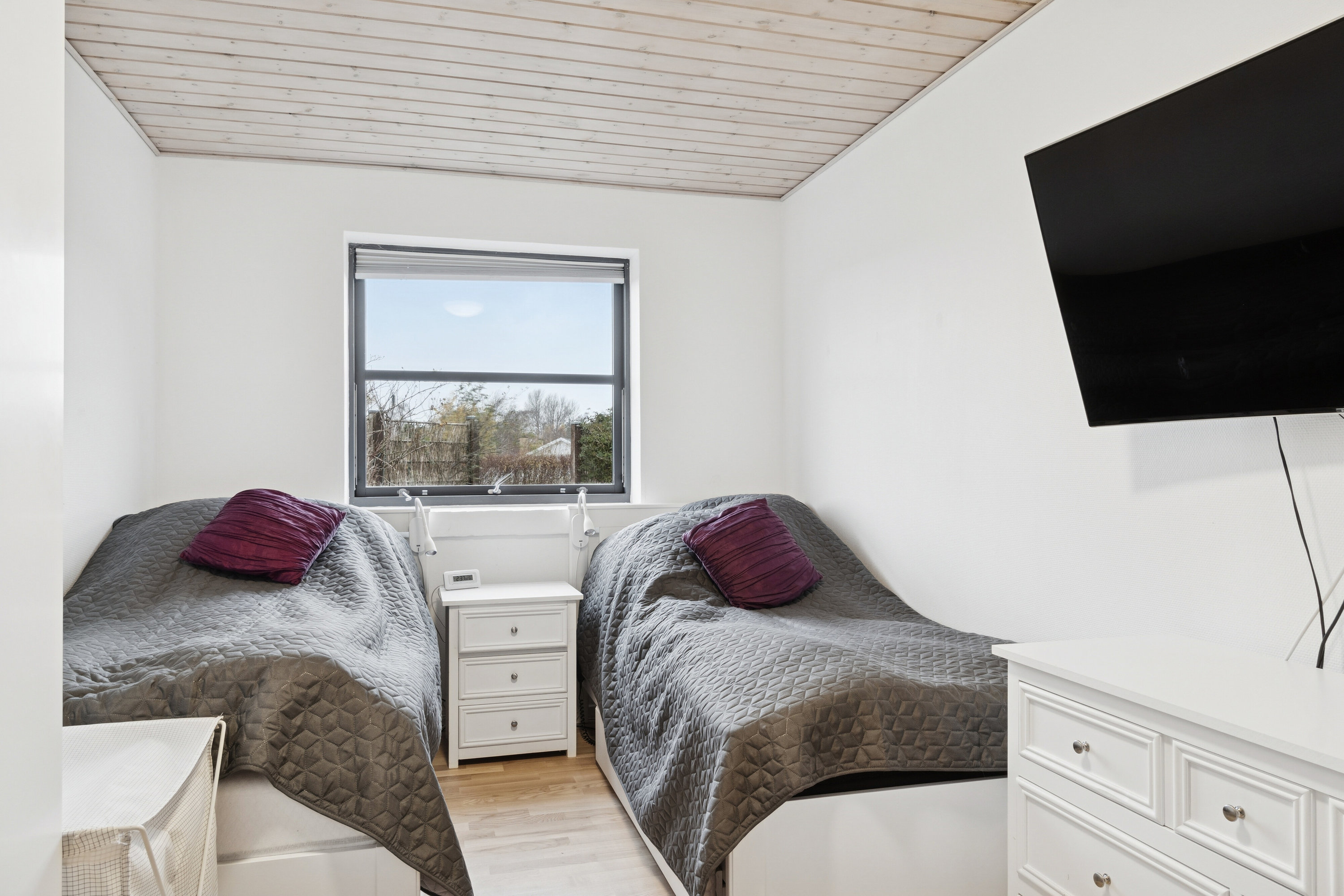 Fremhævet soveværelse billede i fuldskærmstilstand. Billede af Lindegårdshegnet 1, 4500 Nykøbing Sj