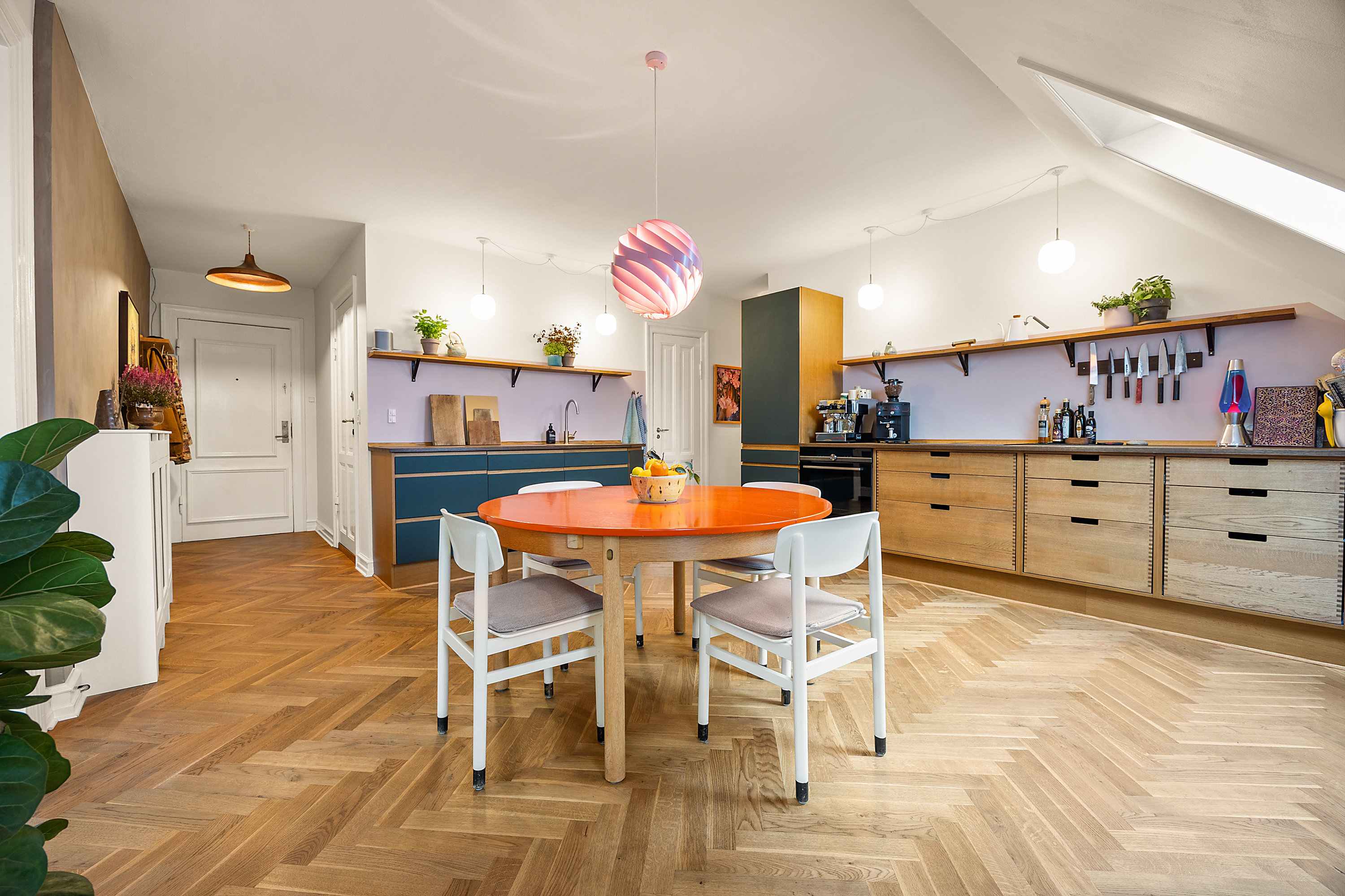 Fremhævet  billede i fuldskærmstilstand. Billede af H.C. Ørsteds Vej 70, 4. tv., 1879 Frederiksberg C