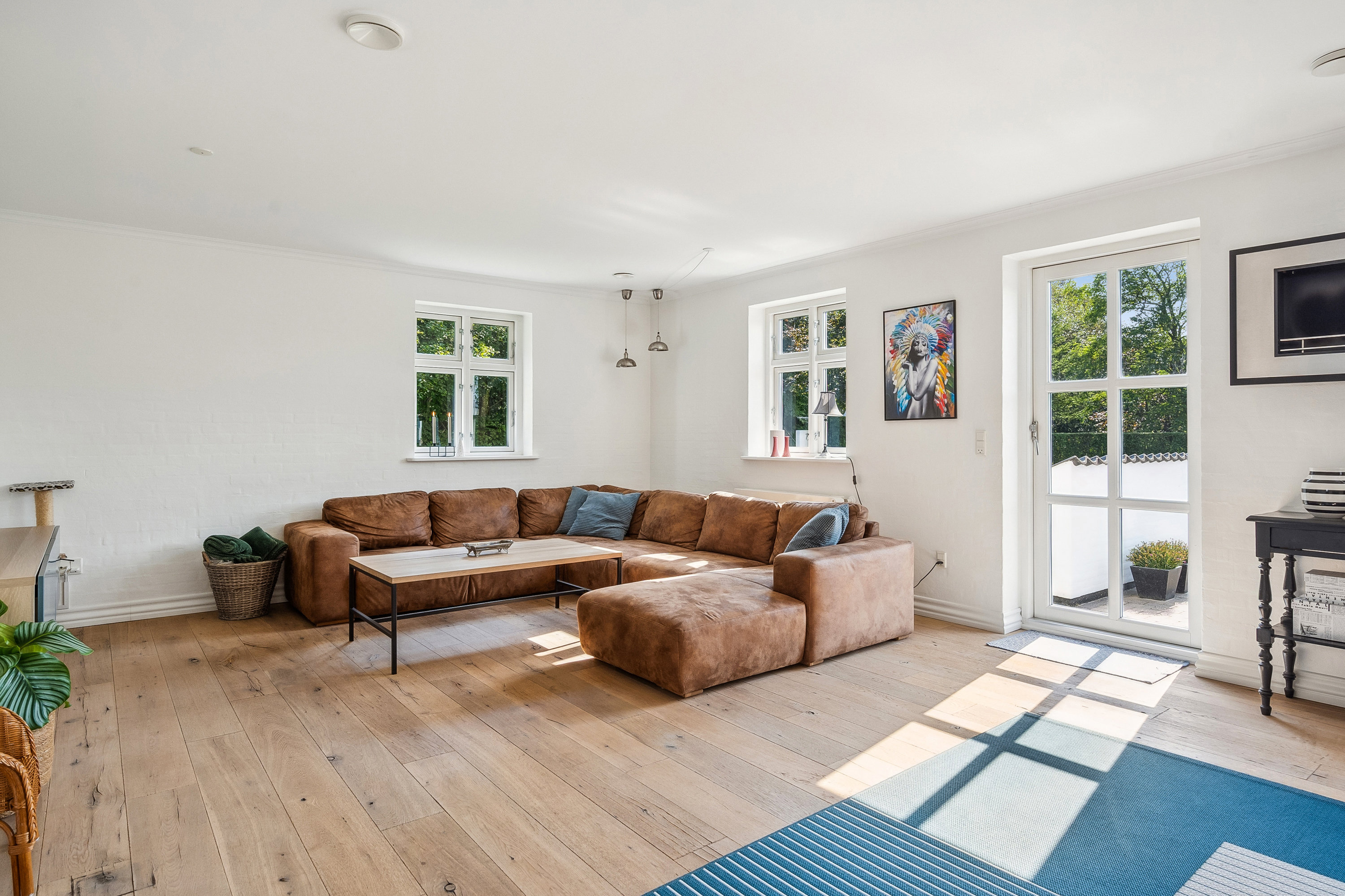 Fremhævet stue billede i fuldskærmstilstand. Billede af Astrupvej 911, 9800 Hjørring