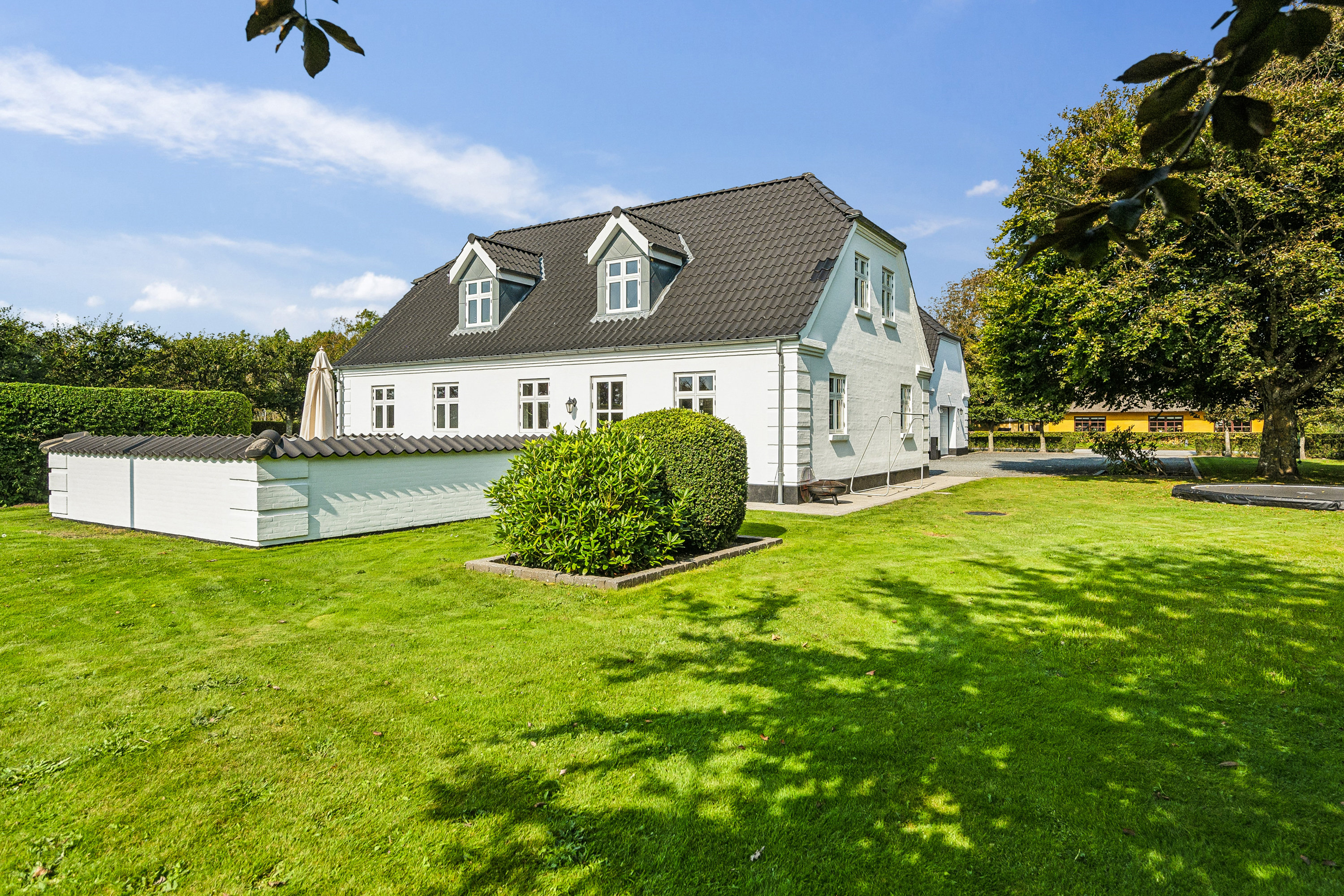 Fremhævet have billede i fuldskærmstilstand. Billede af Astrupvej 911, 9800 Hjørring