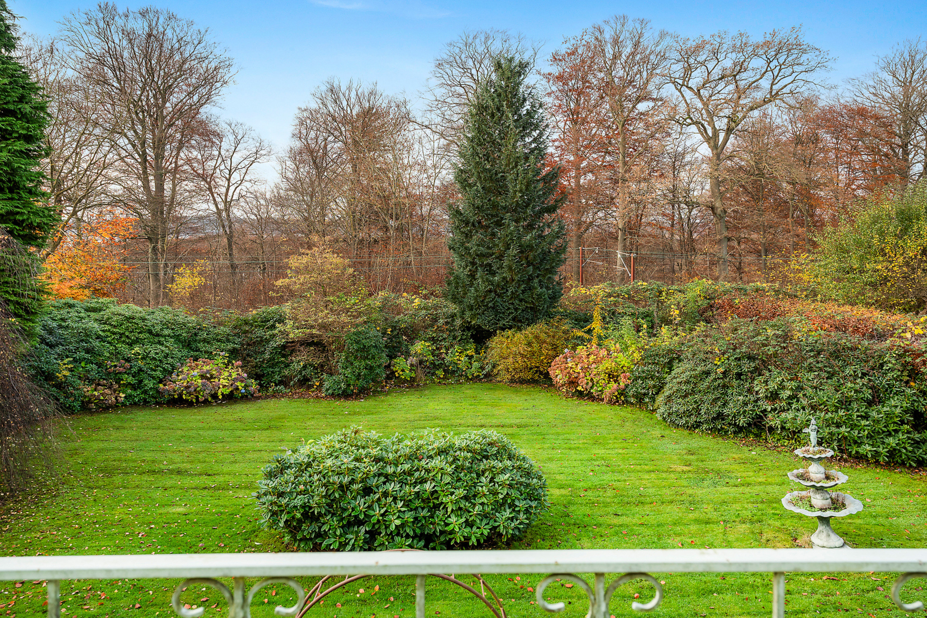 Fremhævet ejendommen billede i fuldskærmstilstand. Billede af Birkebakken 31, 2840 Holte