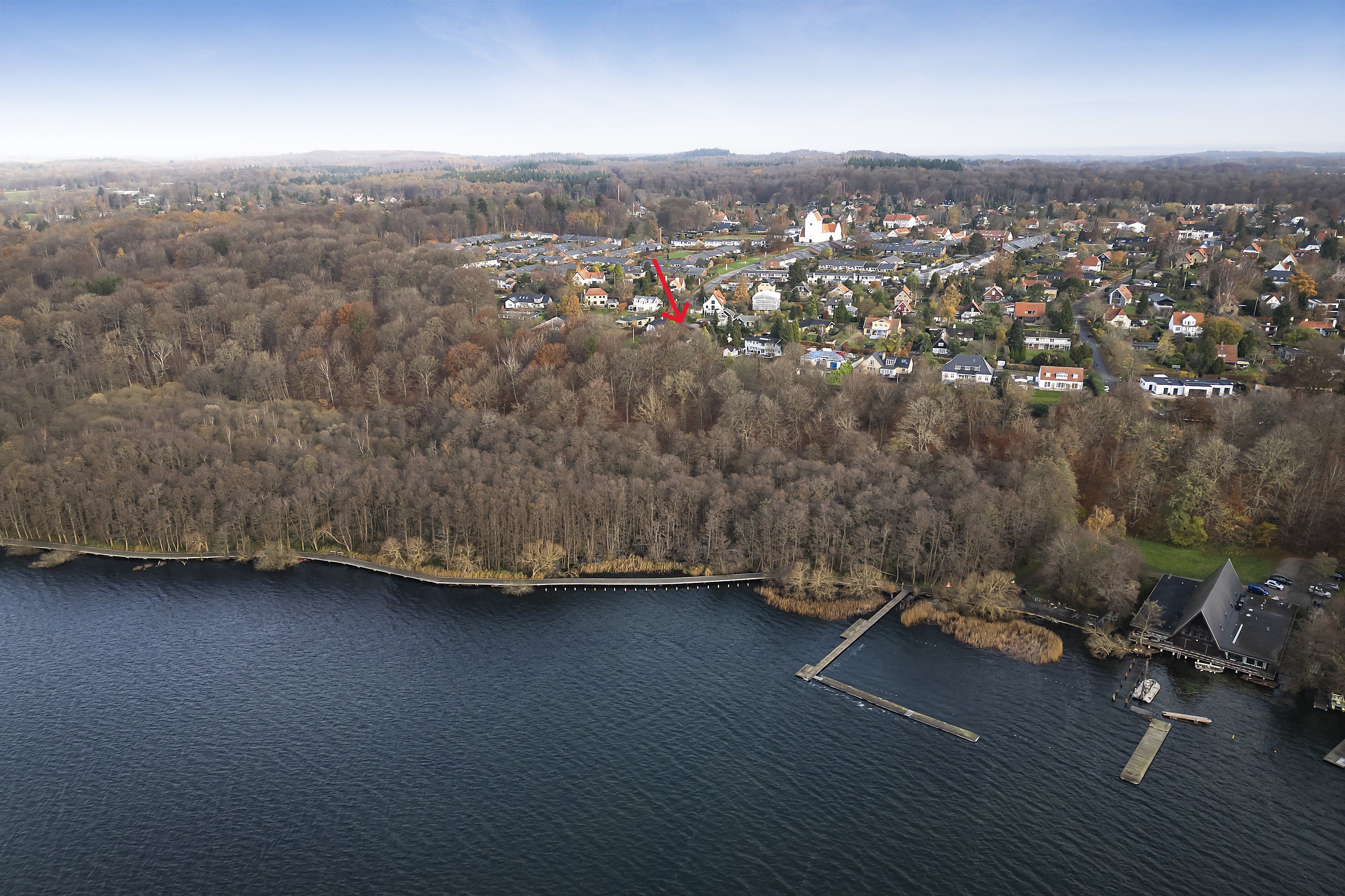 Fremhævet  billede i fuldskærmstilstand. Billede af Birkebakken 31, 2840 Holte
