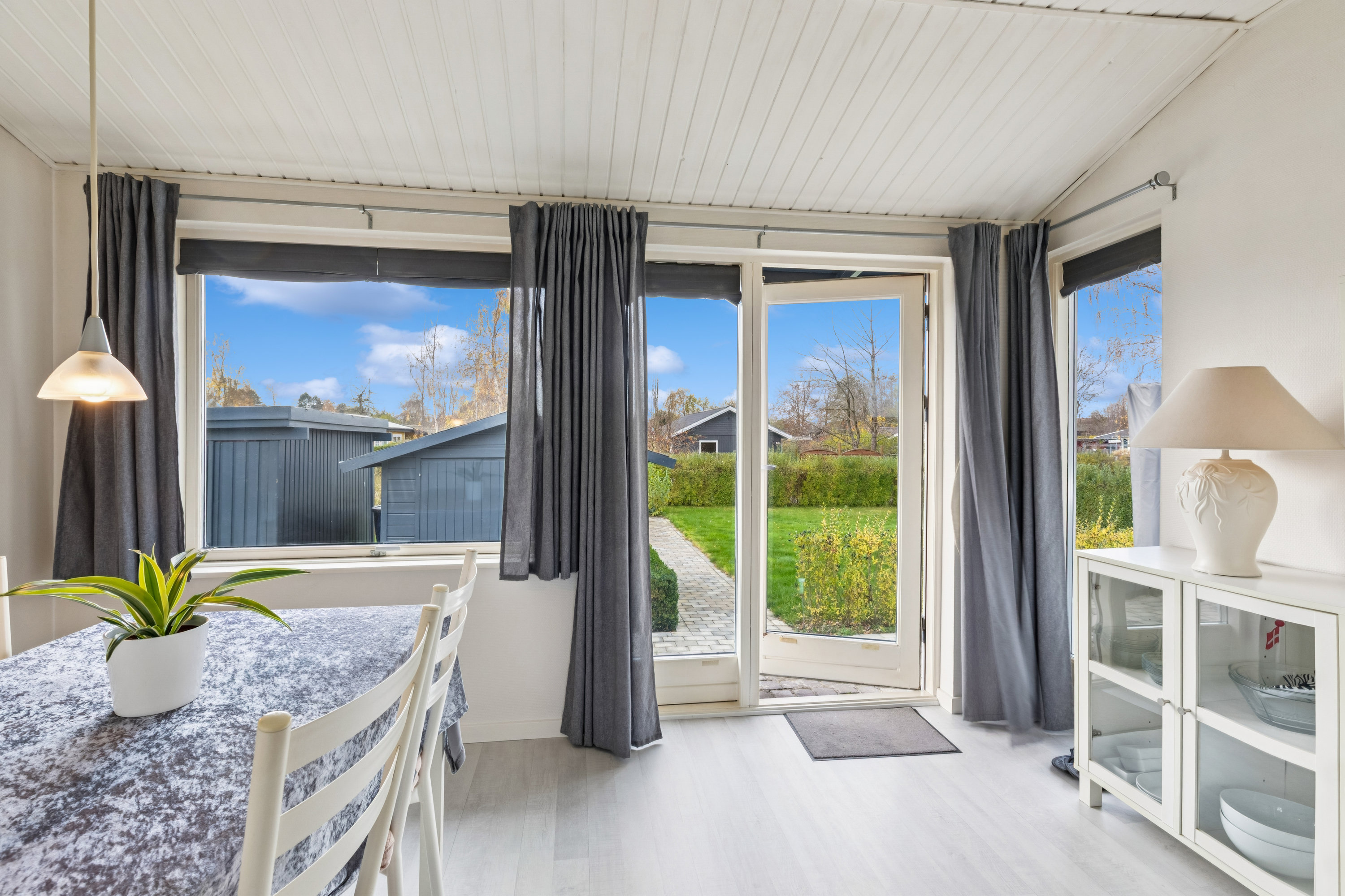 Fremhævet stue billede i fuldskærmstilstand. Billede af Agerhaven 64, 2640 Hedehusene