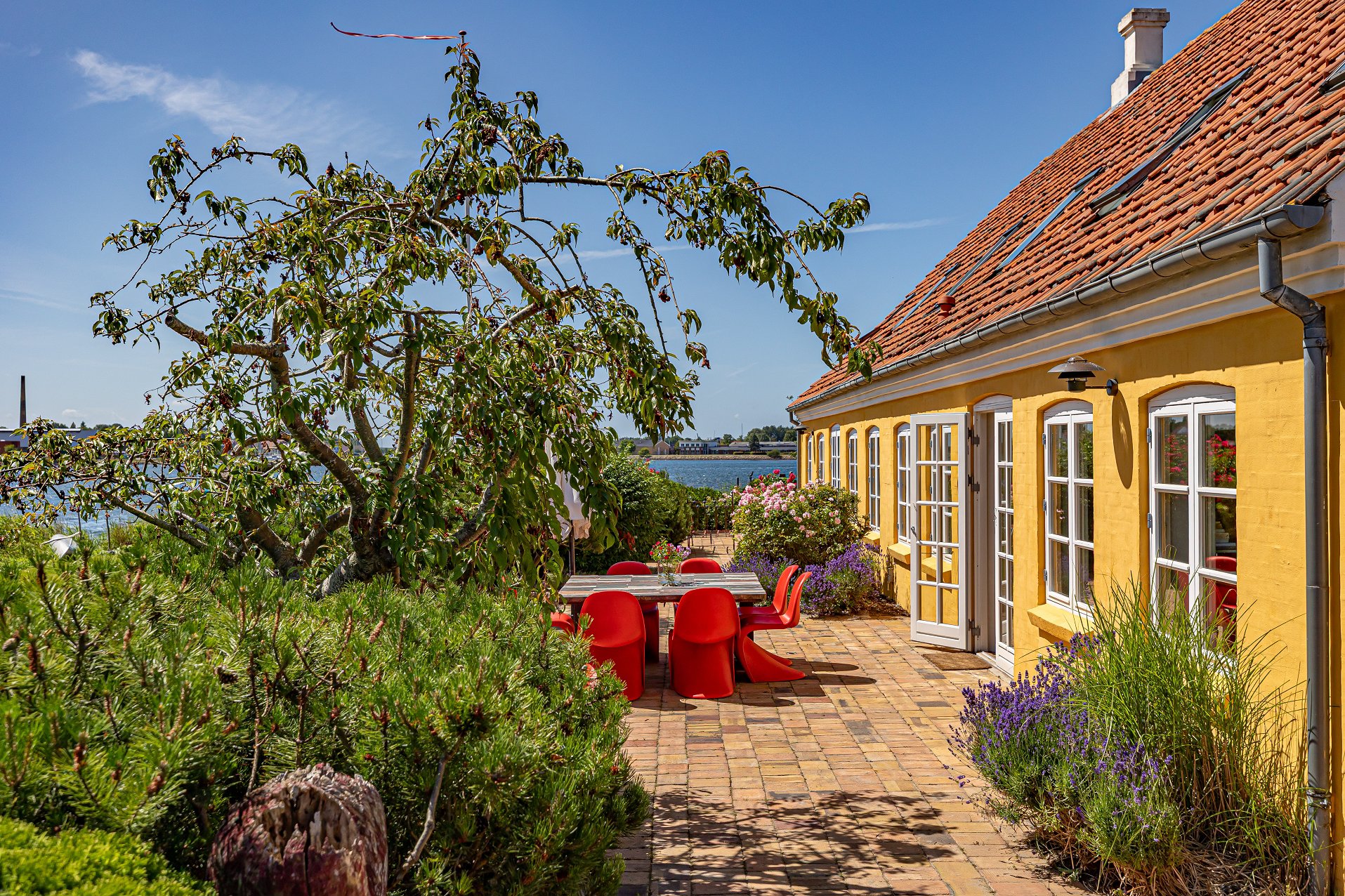 Fremhævet terrasse billede i fuldskærmstilstand. Billede af Fiskenæsvej 15, 6300 Gråsten