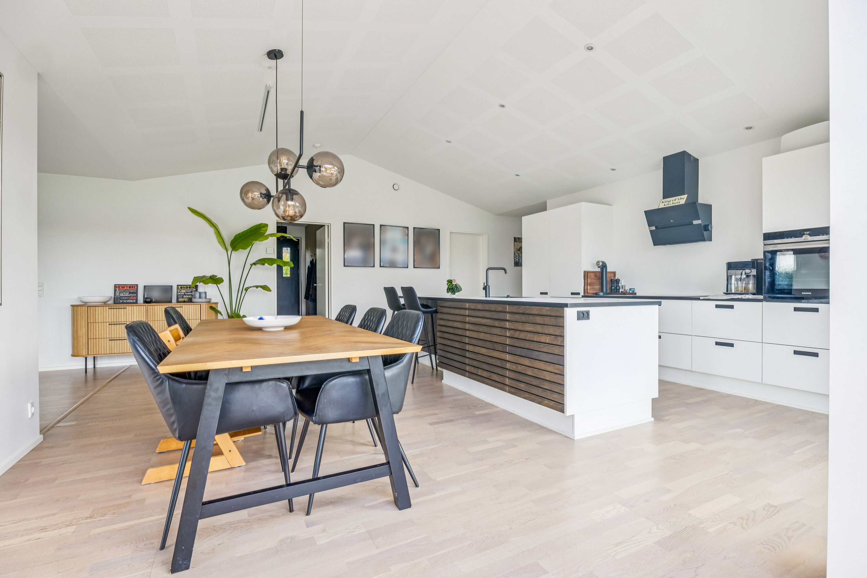 Fremhævet alrum billede i fuldskærmstilstand. Billede af Ørnehøj 21, 4140 Borup