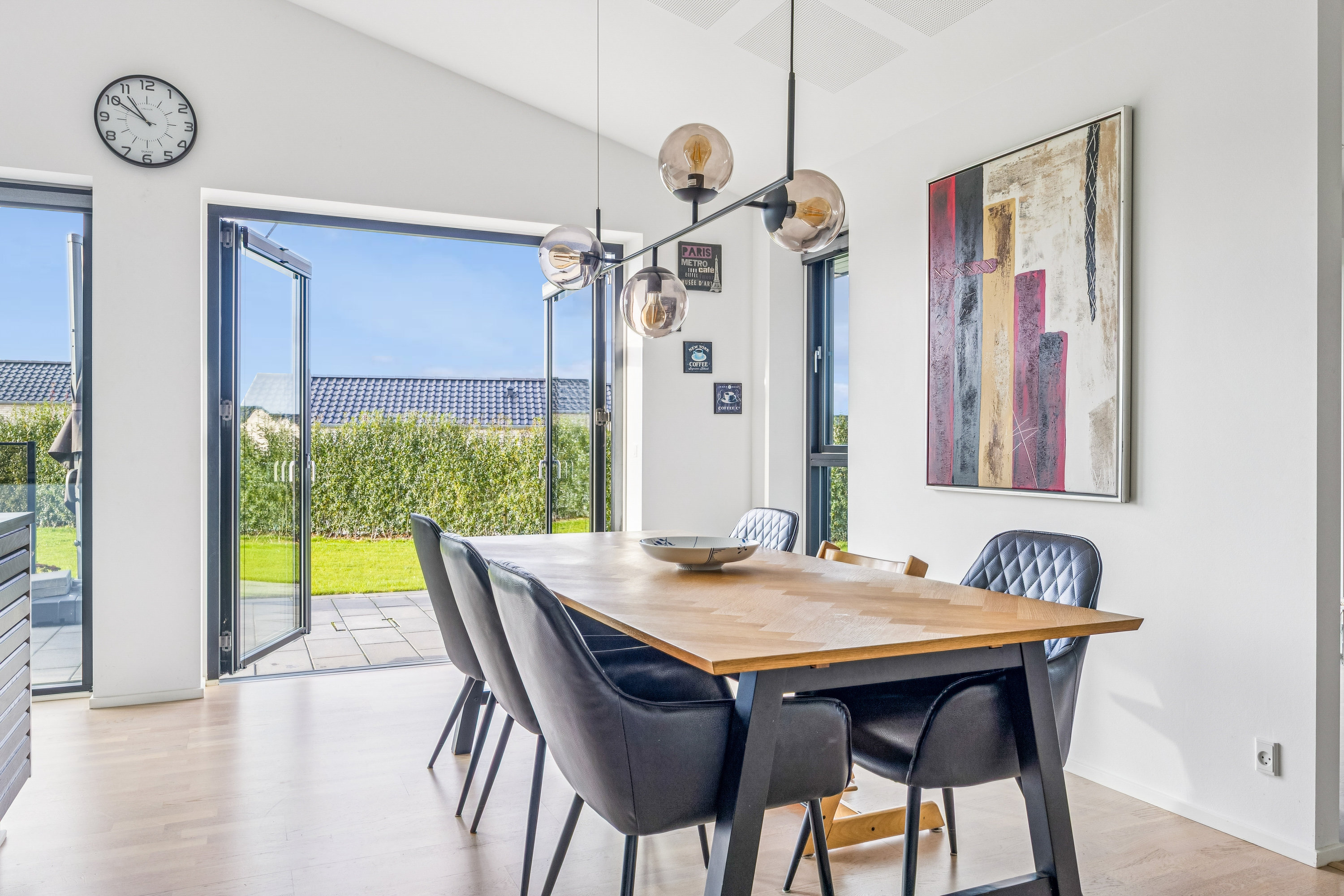 Fremhævet alrum billede i fuldskærmstilstand. Billede af Ørnehøj 21, 4140 Borup