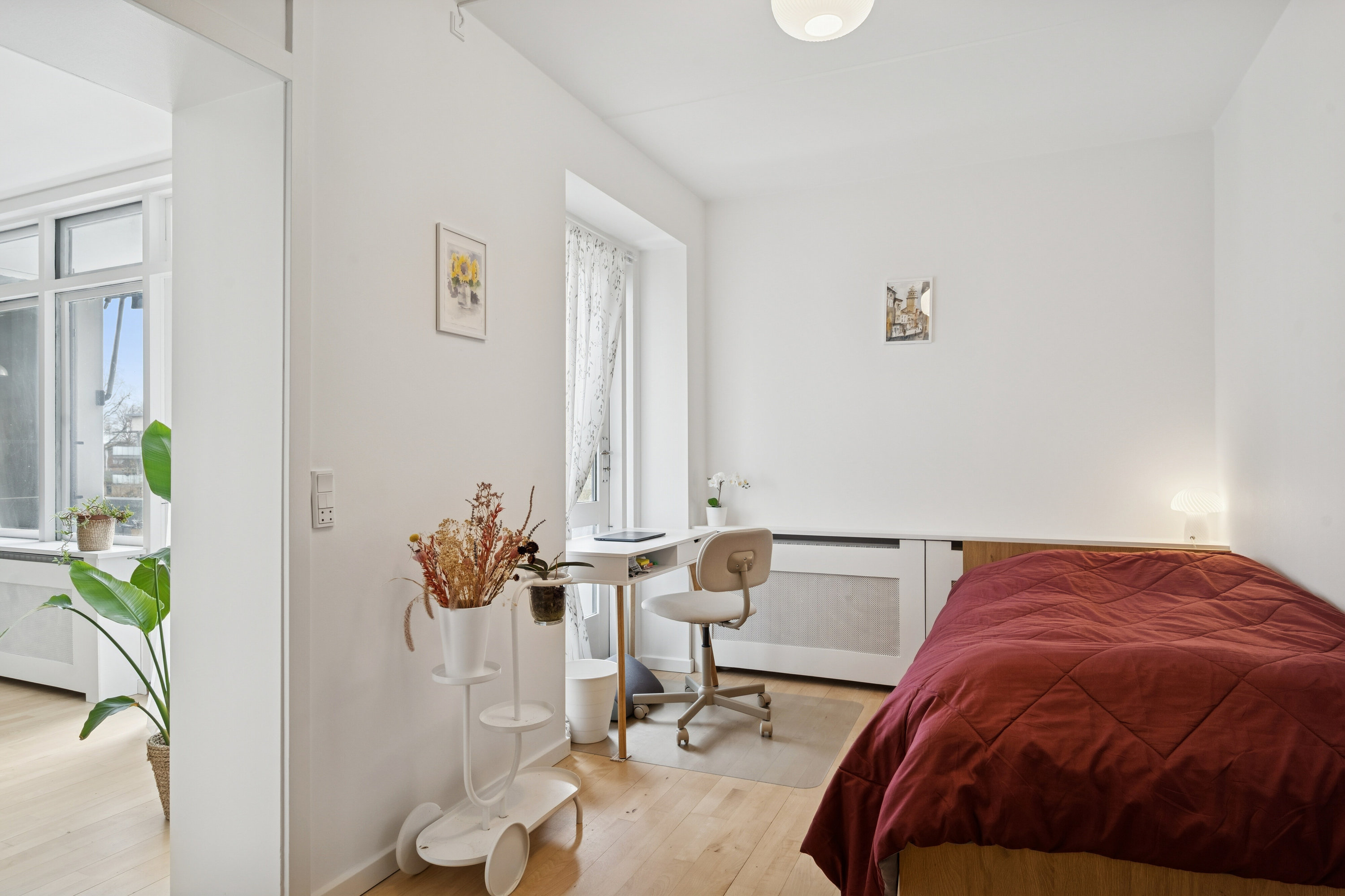 Fremhævet soveværelse billede i fuldskærmstilstand. Billede af Mølleåparken 6, 2. l., 2800 Kongens Lyngby