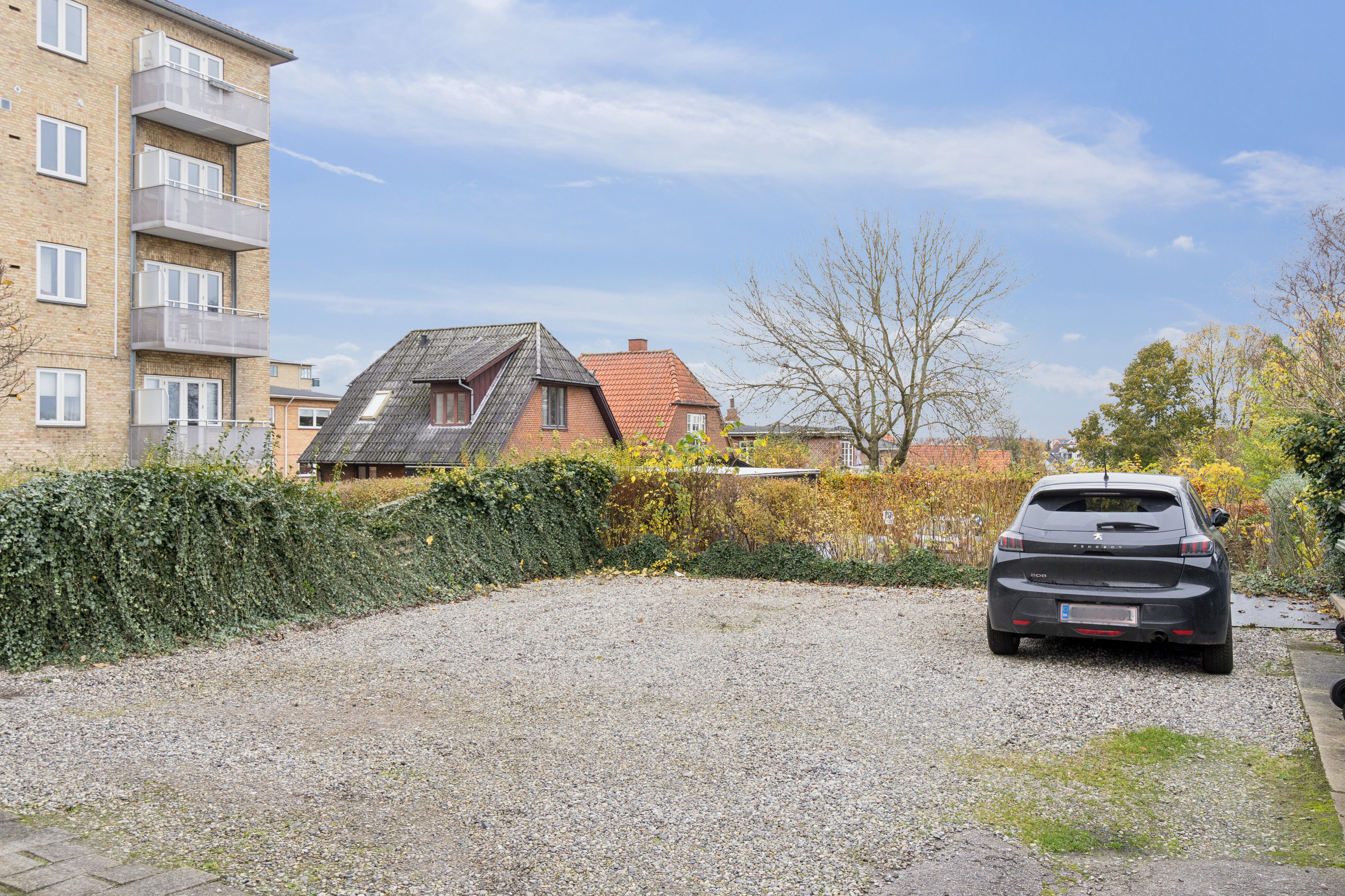 Fremhævet udendørs billede i fuldskærmstilstand. Billede af Præstøvej 57A, st.. th., 4700 Næstved