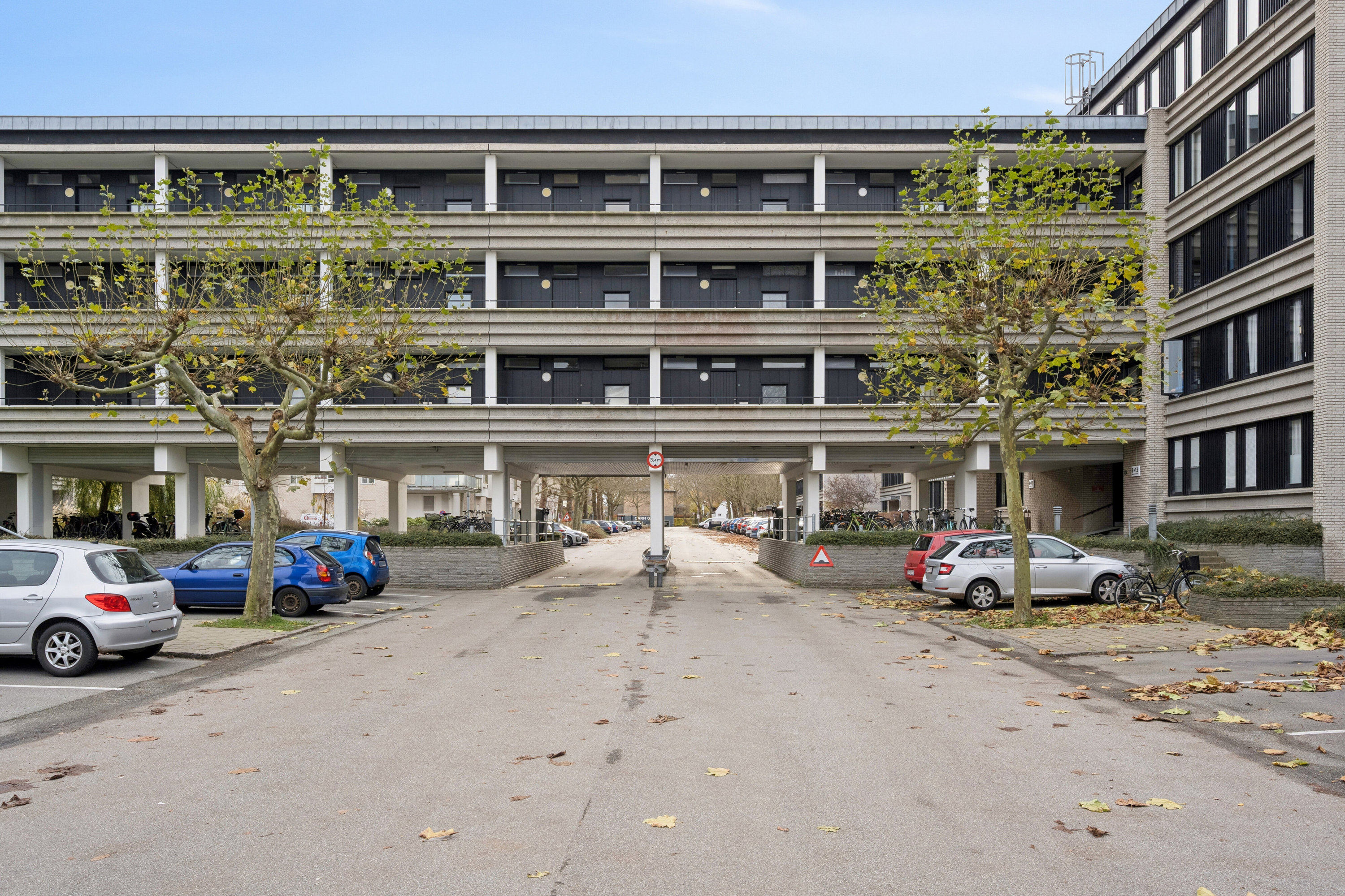 Fremhævet udendørs billede i fuldskærmstilstand. Billede af Mølleåparken 6, 2. l., 2800 Kongens Lyngby