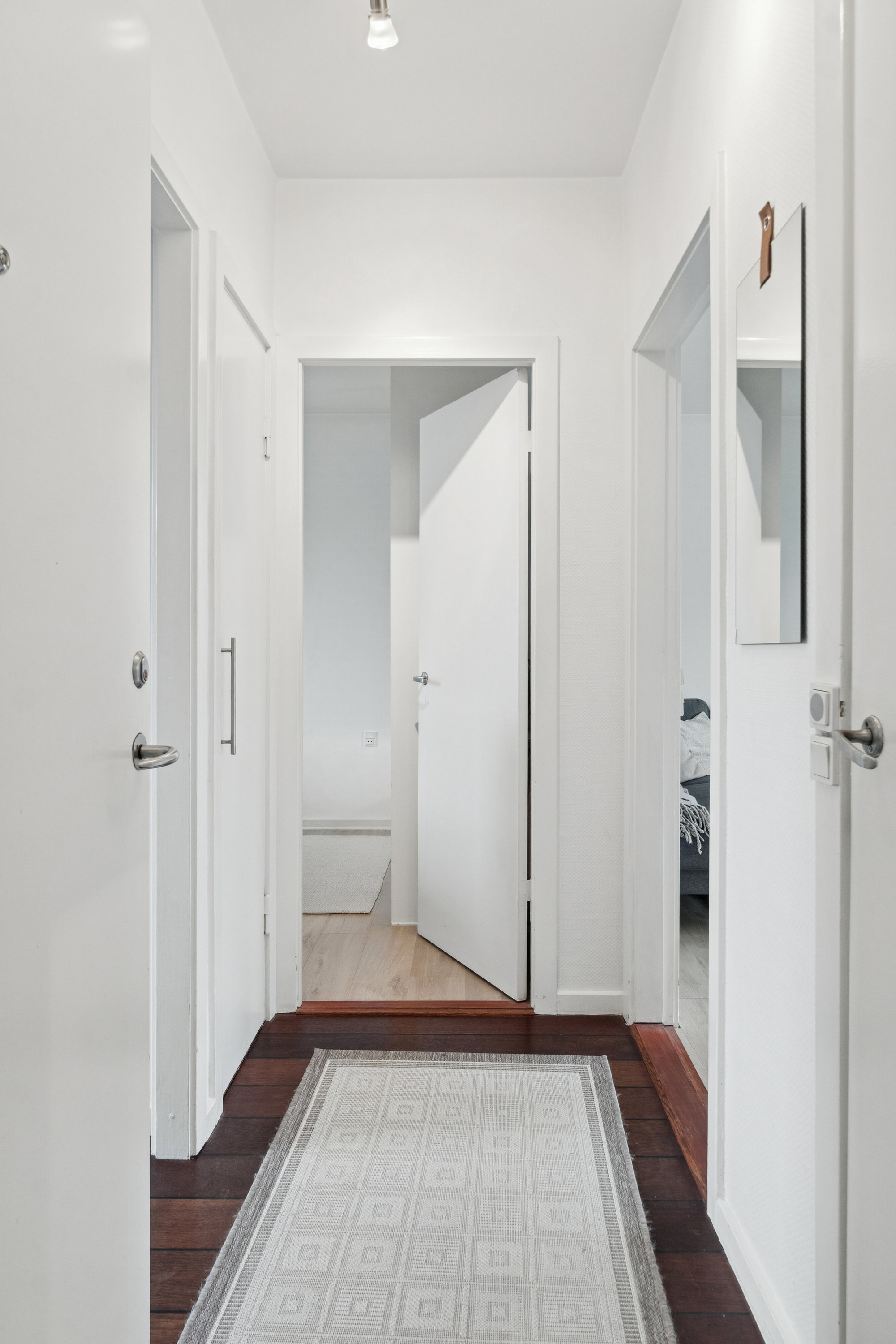 Fremhævet fordelingsentre billede i fuldskærmstilstand. Billede af Præstøvej 57A, st.. th., 4700 Næstved