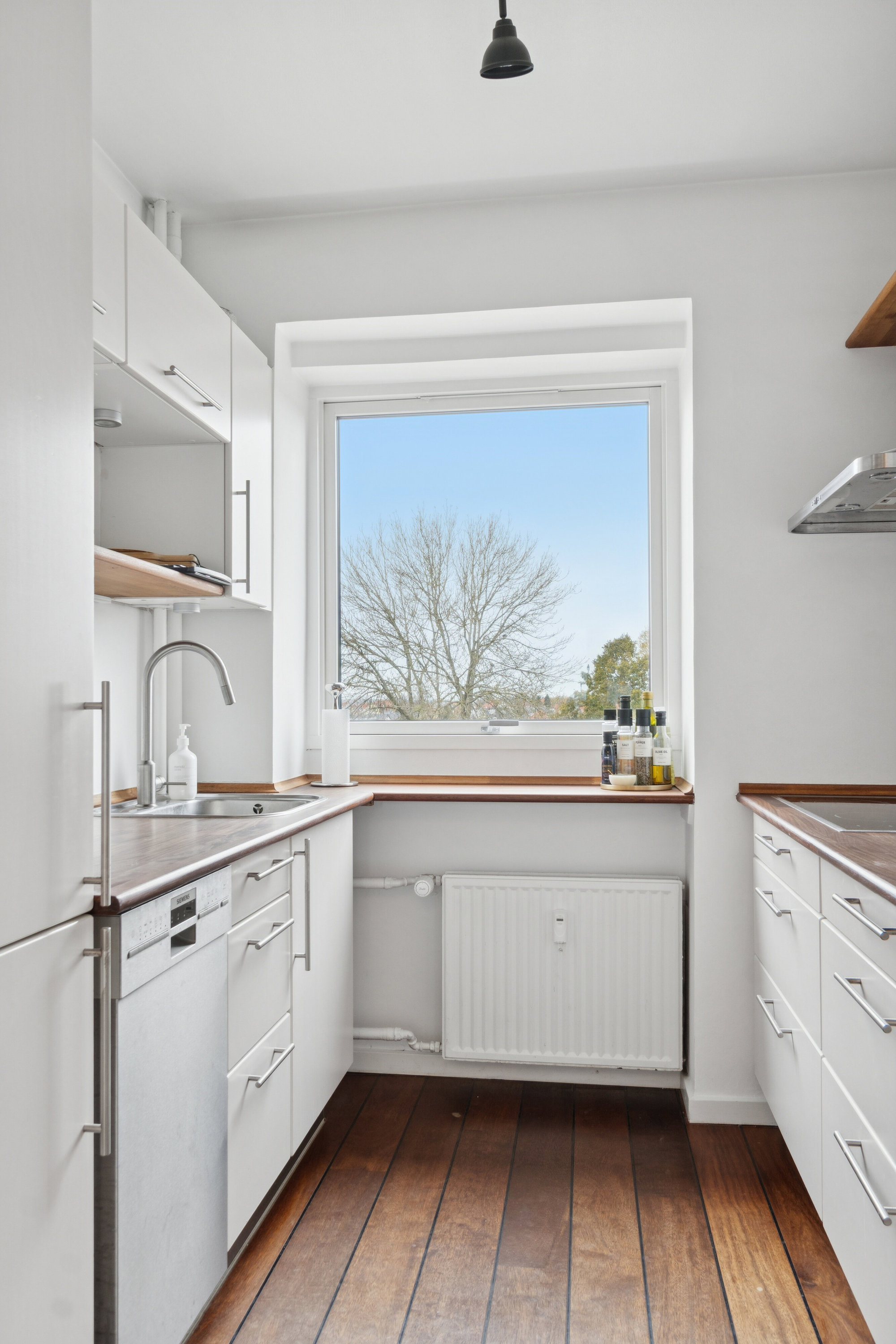 Fremhævet køkken billede i fuldskærmstilstand. Billede af Præstøvej 57A, st.. th., 4700 Næstved