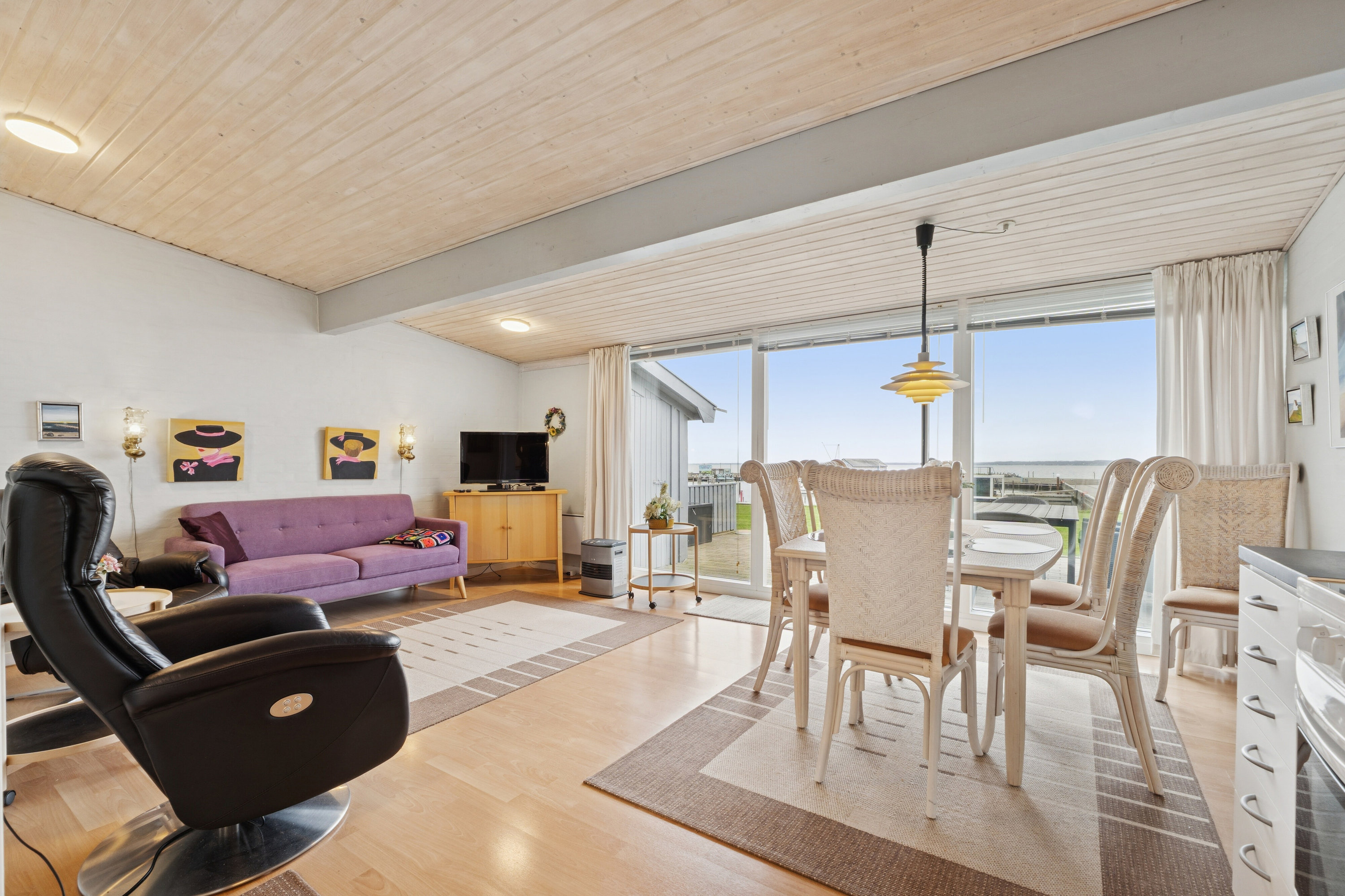 Fremhævet spisestue billede i fuldskærmstilstand. Billede af Dageløkke Marina 3M, Dageløkke, 5953 Tranekær