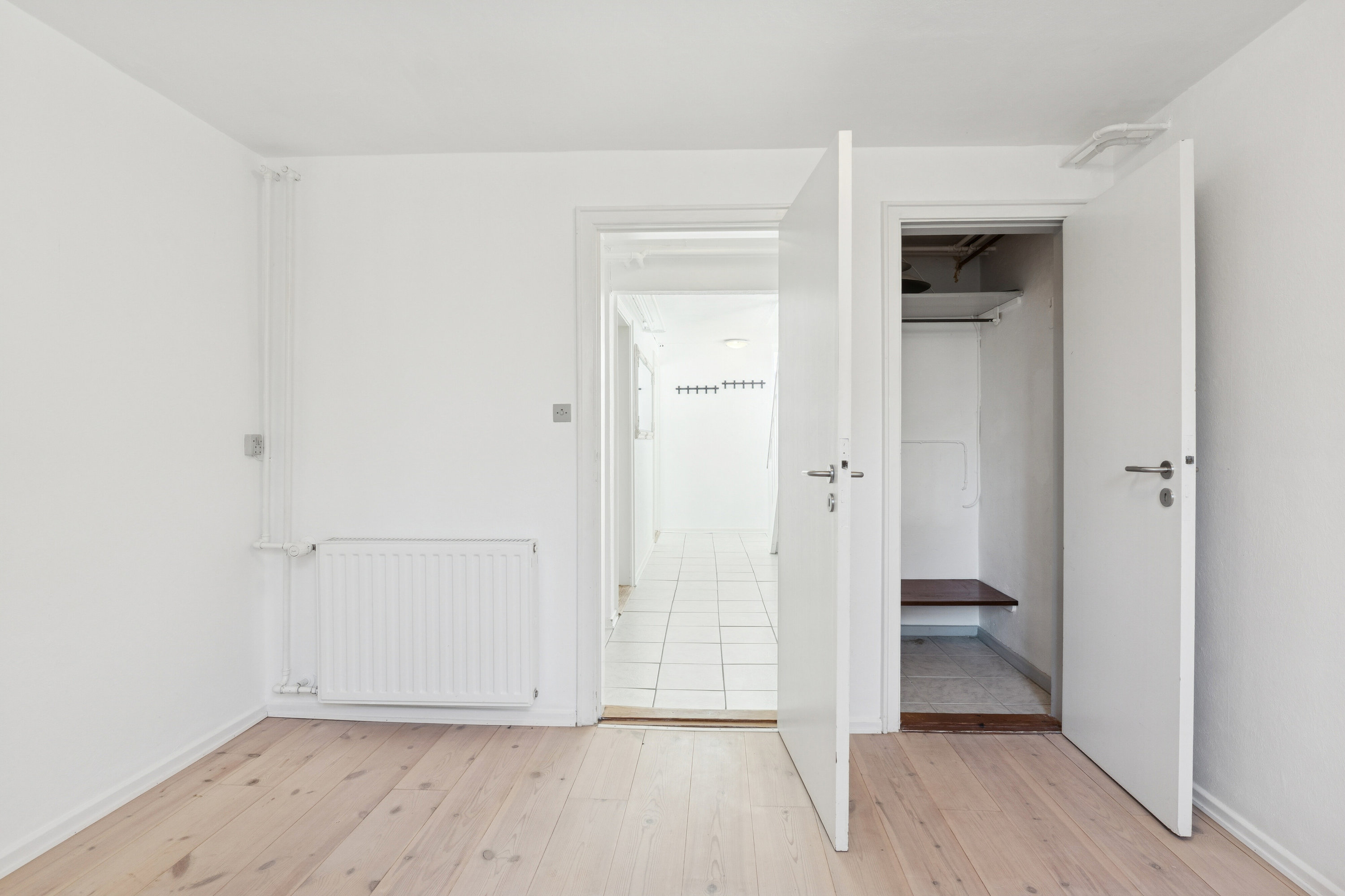 Fremhævet værelse billede i fuldskærmstilstand. Billede af Elsagervej 34, 9800 Hjørring