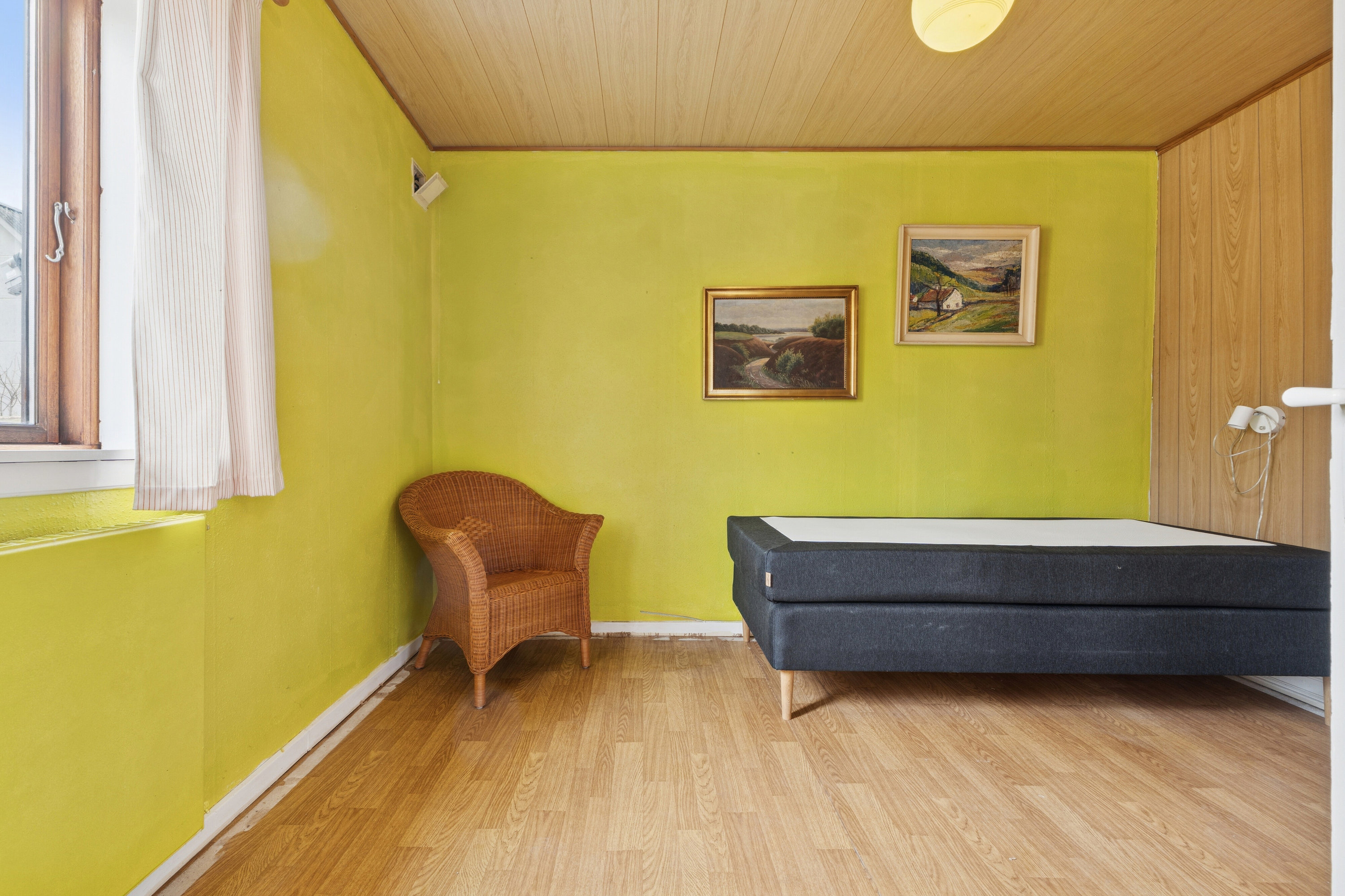 Fremhævet stue billede i fuldskærmstilstand. Billede af Østergade 82, Lohals, 5953 Tranekær