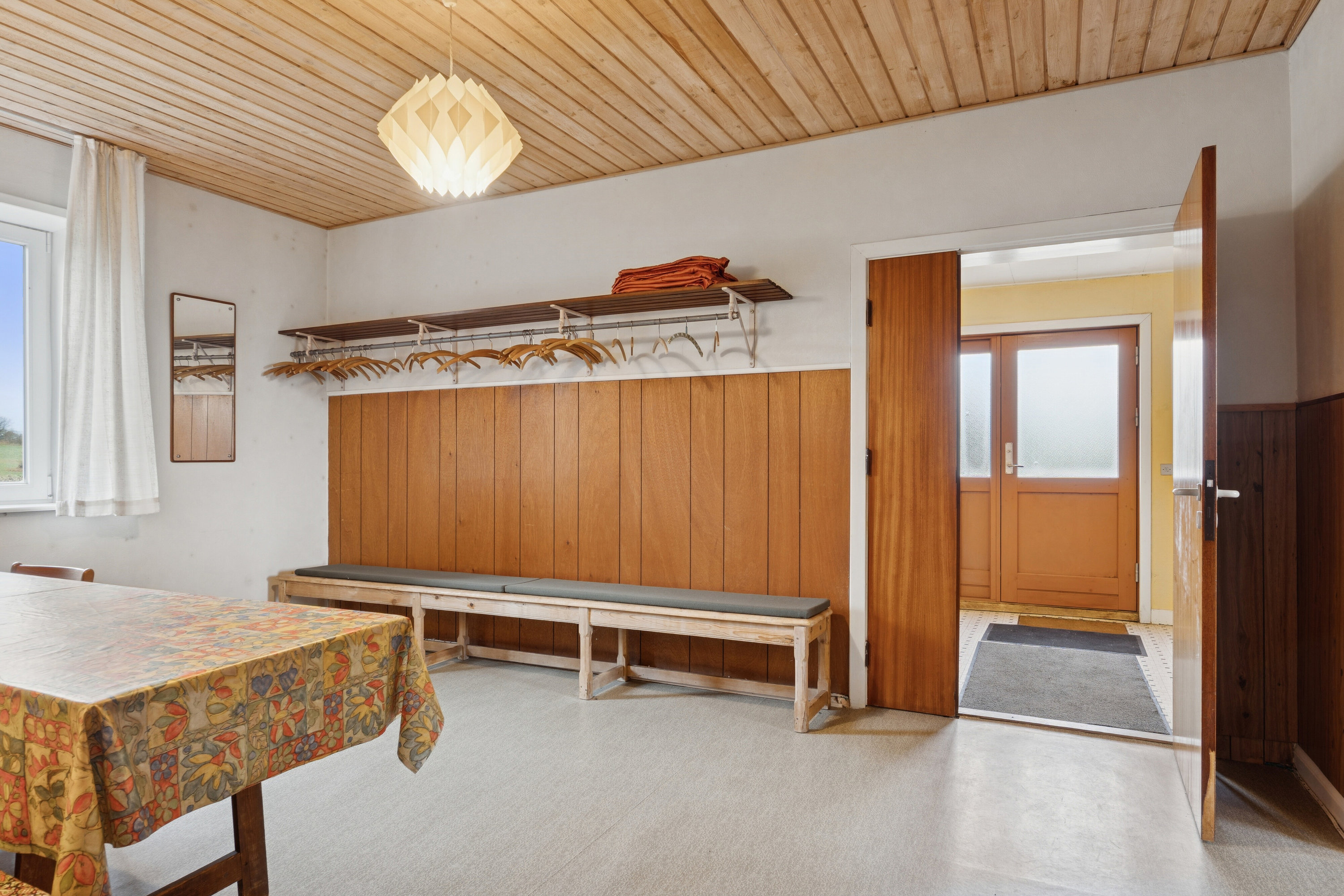 Fremhævet indendørs billede i fuldskærmstilstand. Billede af Hindbjergvej 32, Hindbjerg, 8620 Kjellerup