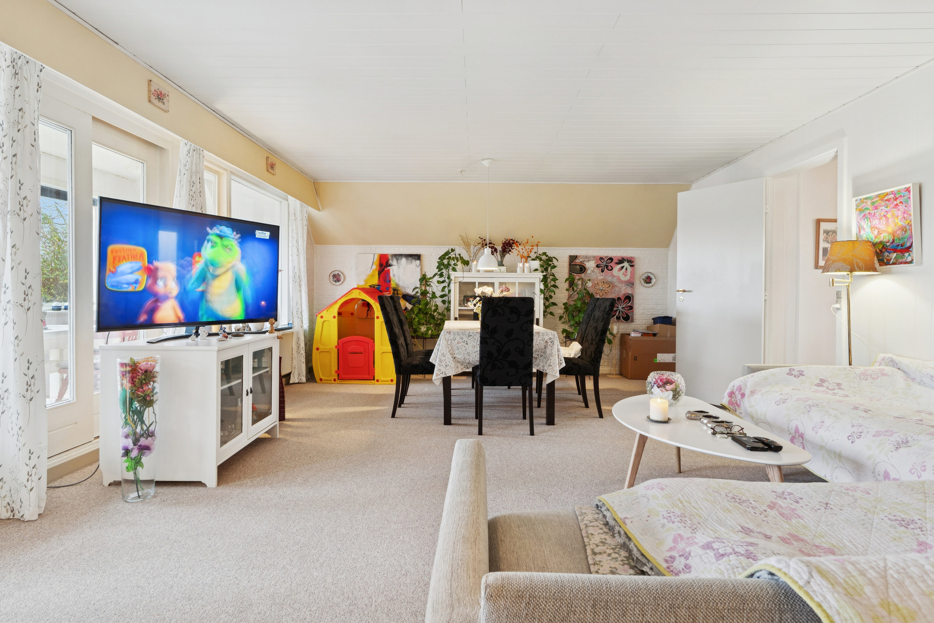 Fremhævet spisestue billede i fuldskærmstilstand. Billede af Kirsebærvænget 28, Tullebølle, 5953 Tranekær